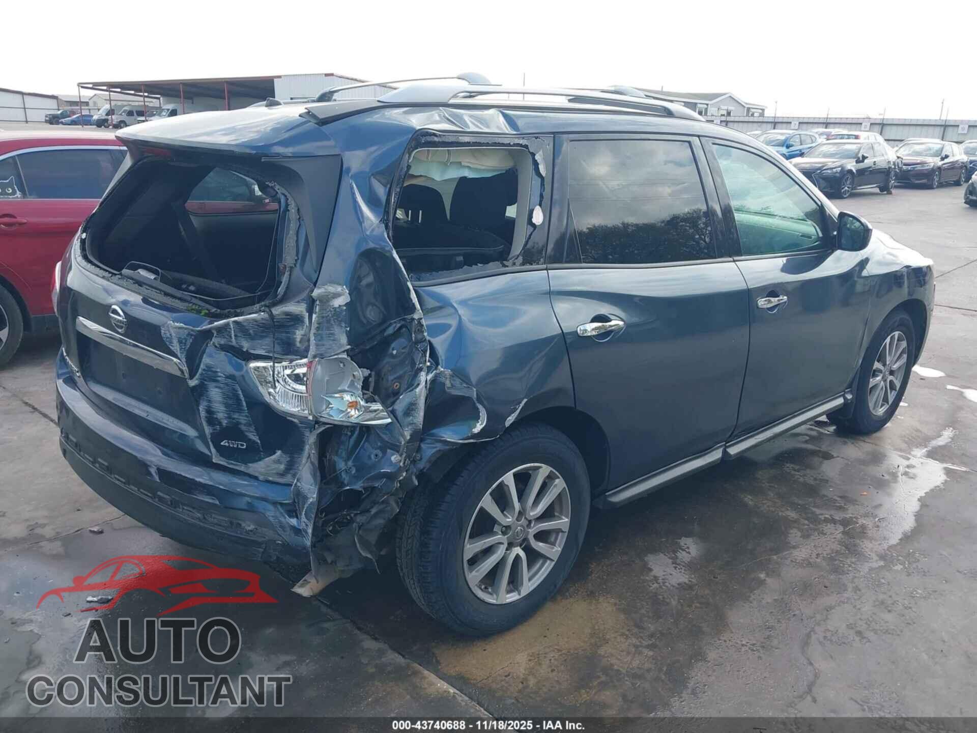 NISSAN PATHFINDER 2015 - 5N1AR2MM5FC689930