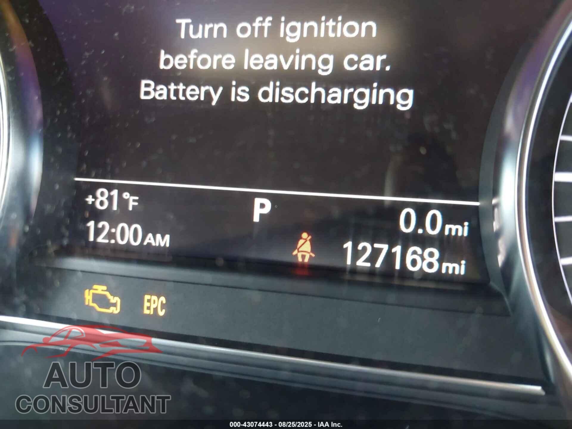 AUDI A8 L 2015 - WAU32AFD9FN014916