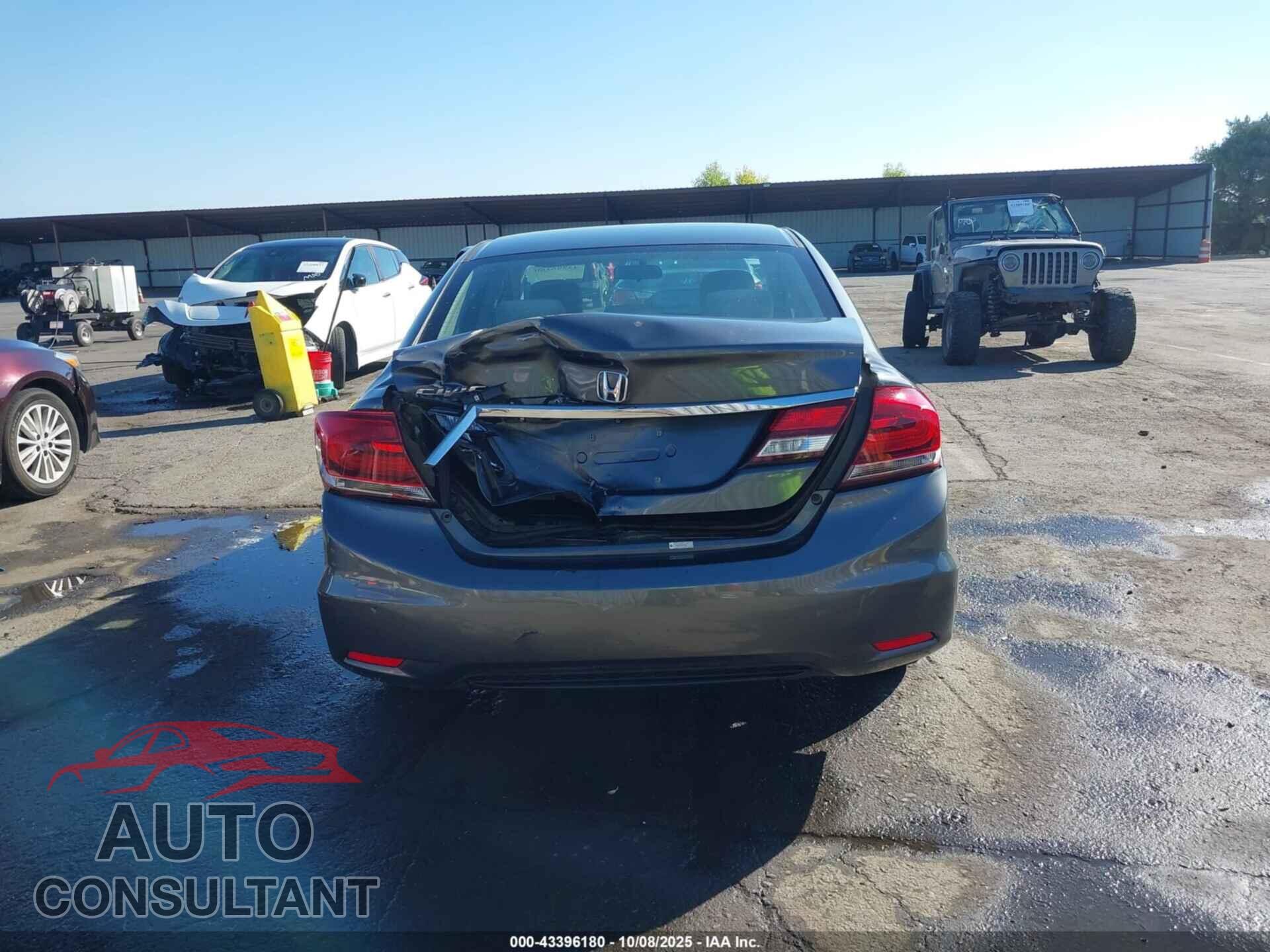 HONDA CIVIC 2013 - 2HGFB2F56DH524405