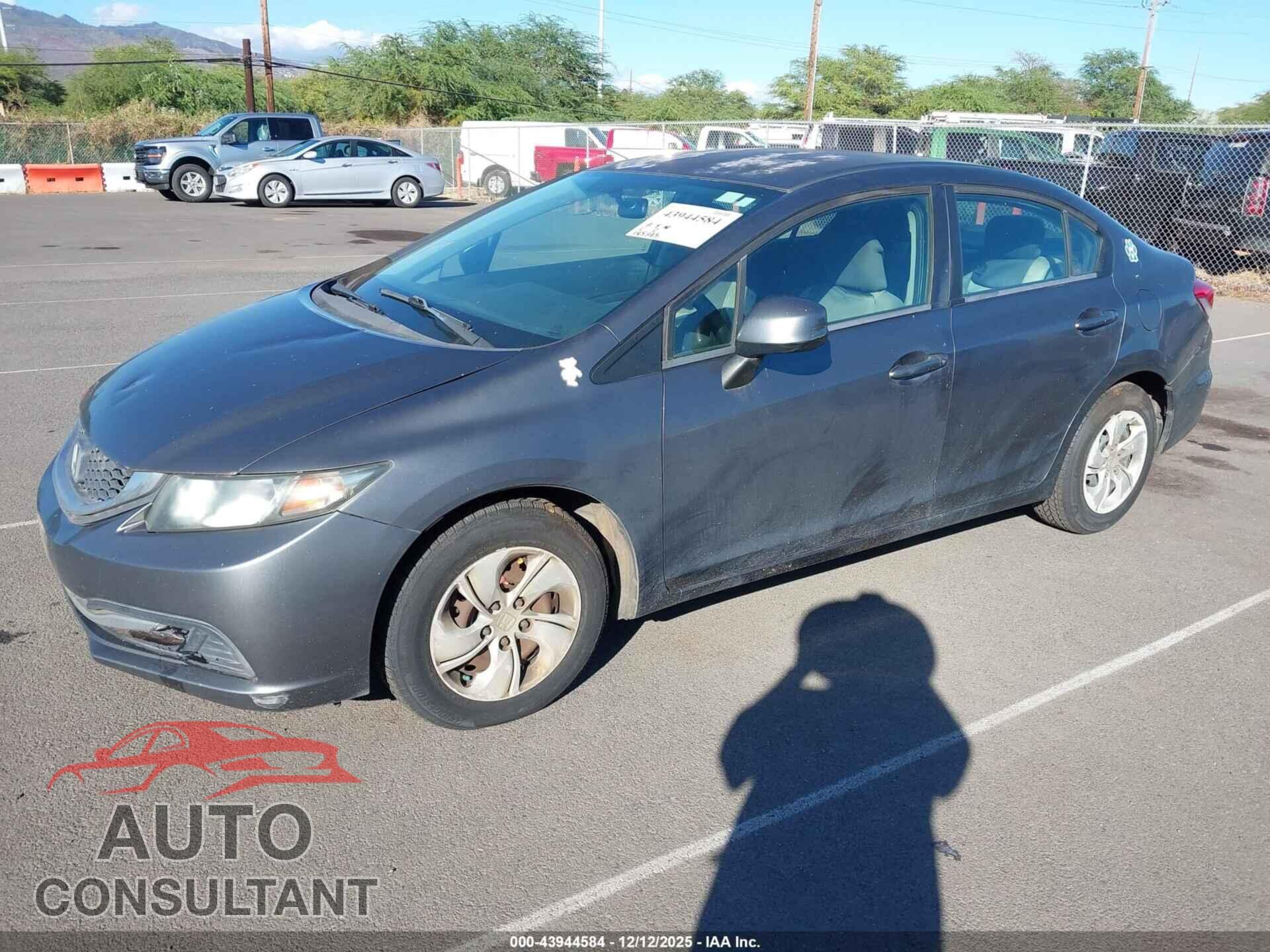 HONDA CIVIC 2013 - 2HGFB2F5XDH520552