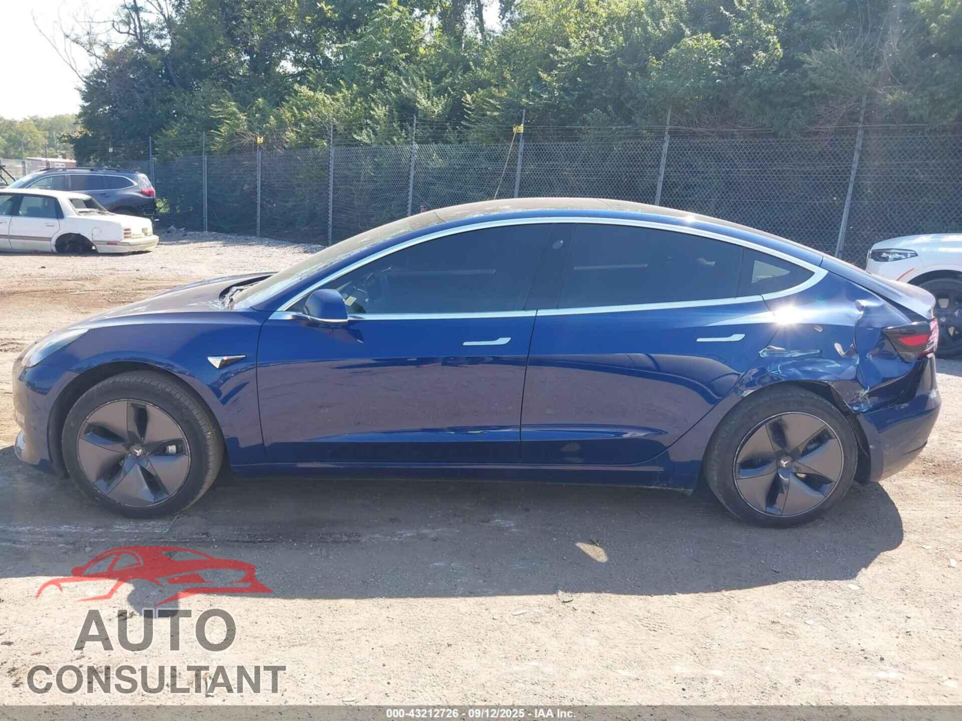 TESLA MODEL 3 2018 - 5YJ3E1EA4JF031888