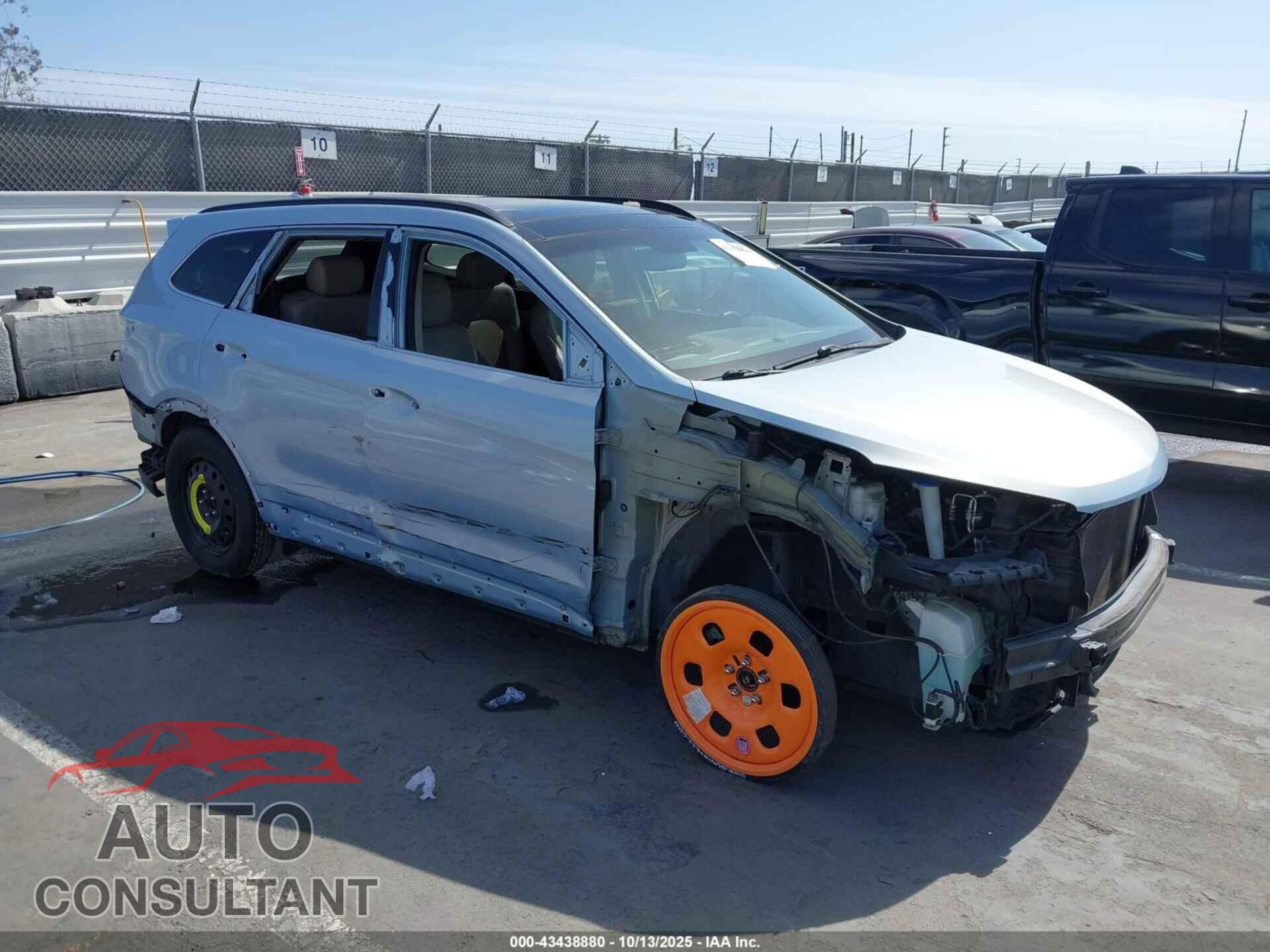 HYUNDAI SANTA FE 2013 - KM8SR4HF6DU013098