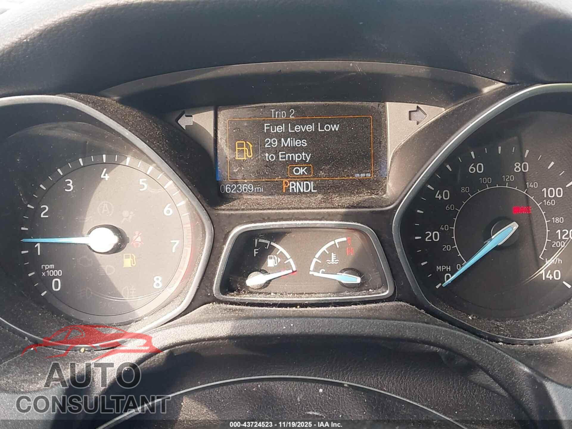 FORD FOCUS 2017 - 1FADP3E25HL322061