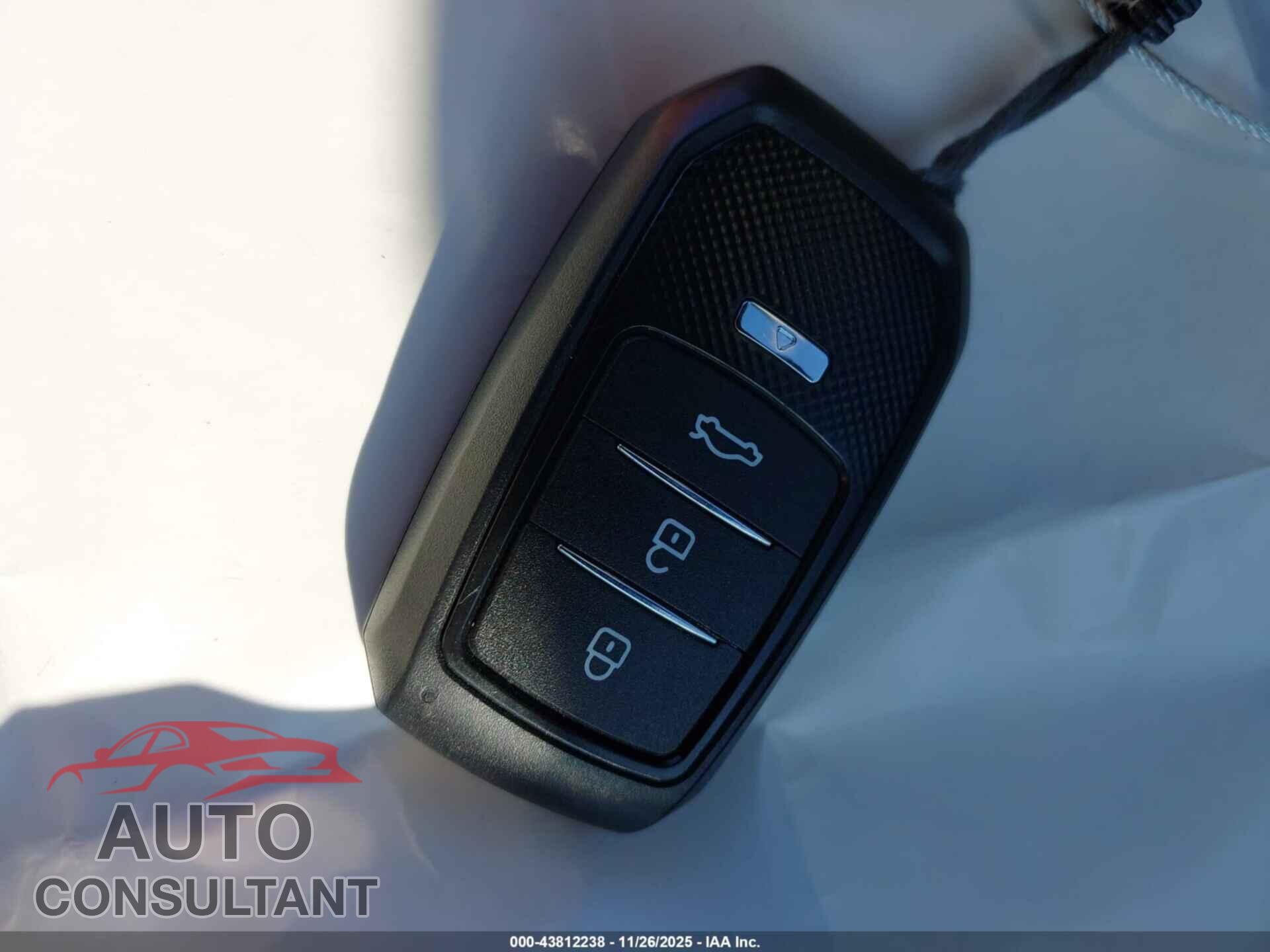 LEXUS CT 200H 2015 - JTHKD5BH4F2233209