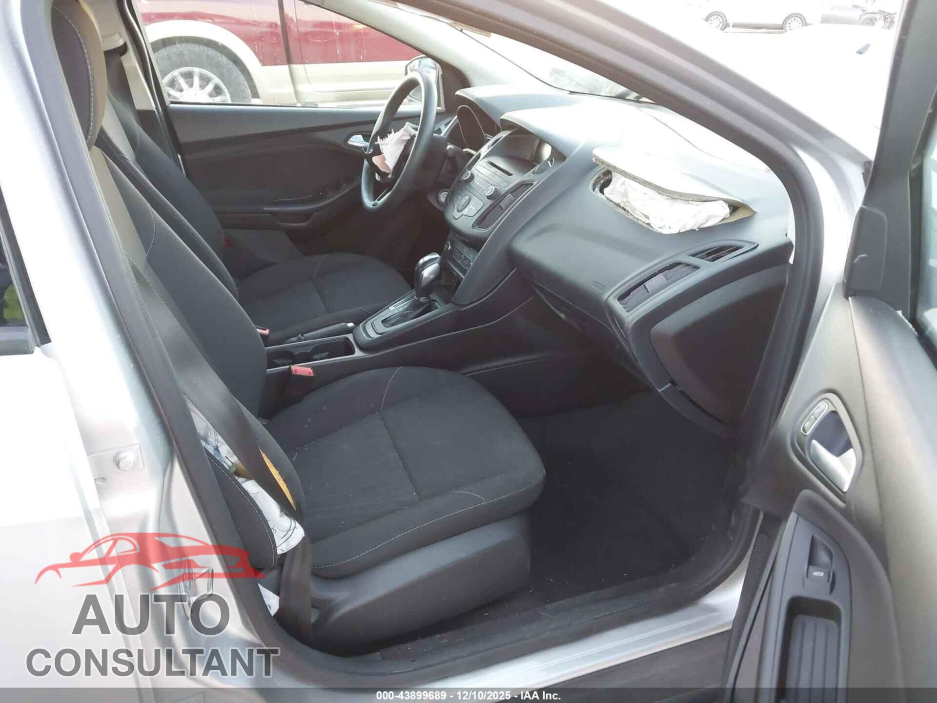 FORD FOCUS 2016 - 1FADP3F27GL365538