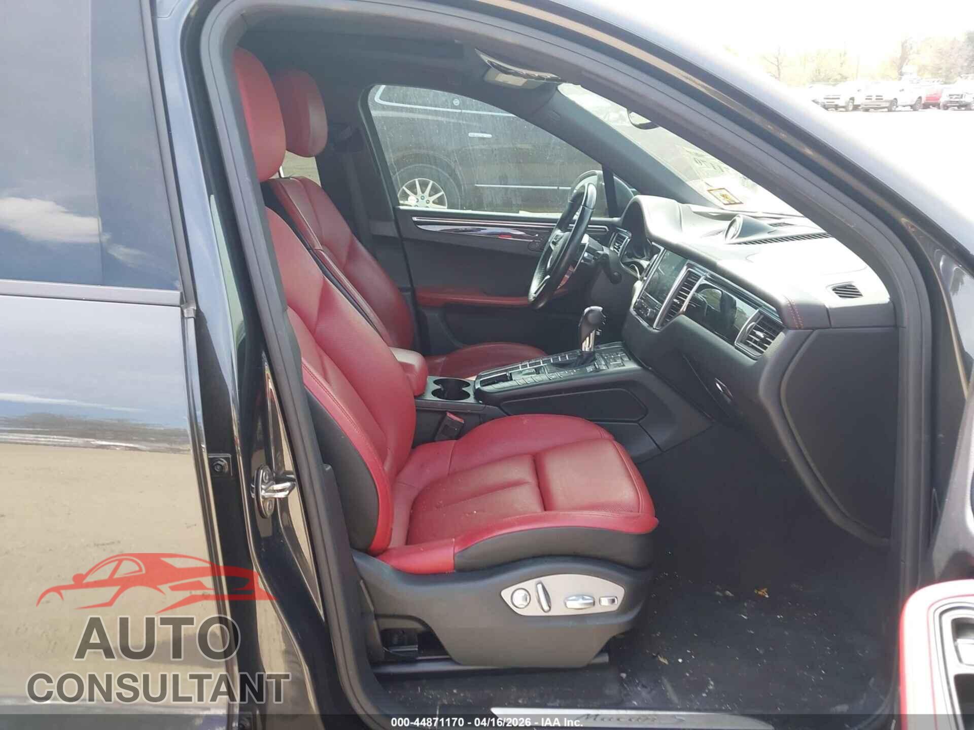 PORSCHE MACAN 2017 - WP1AB2A56HLB14307