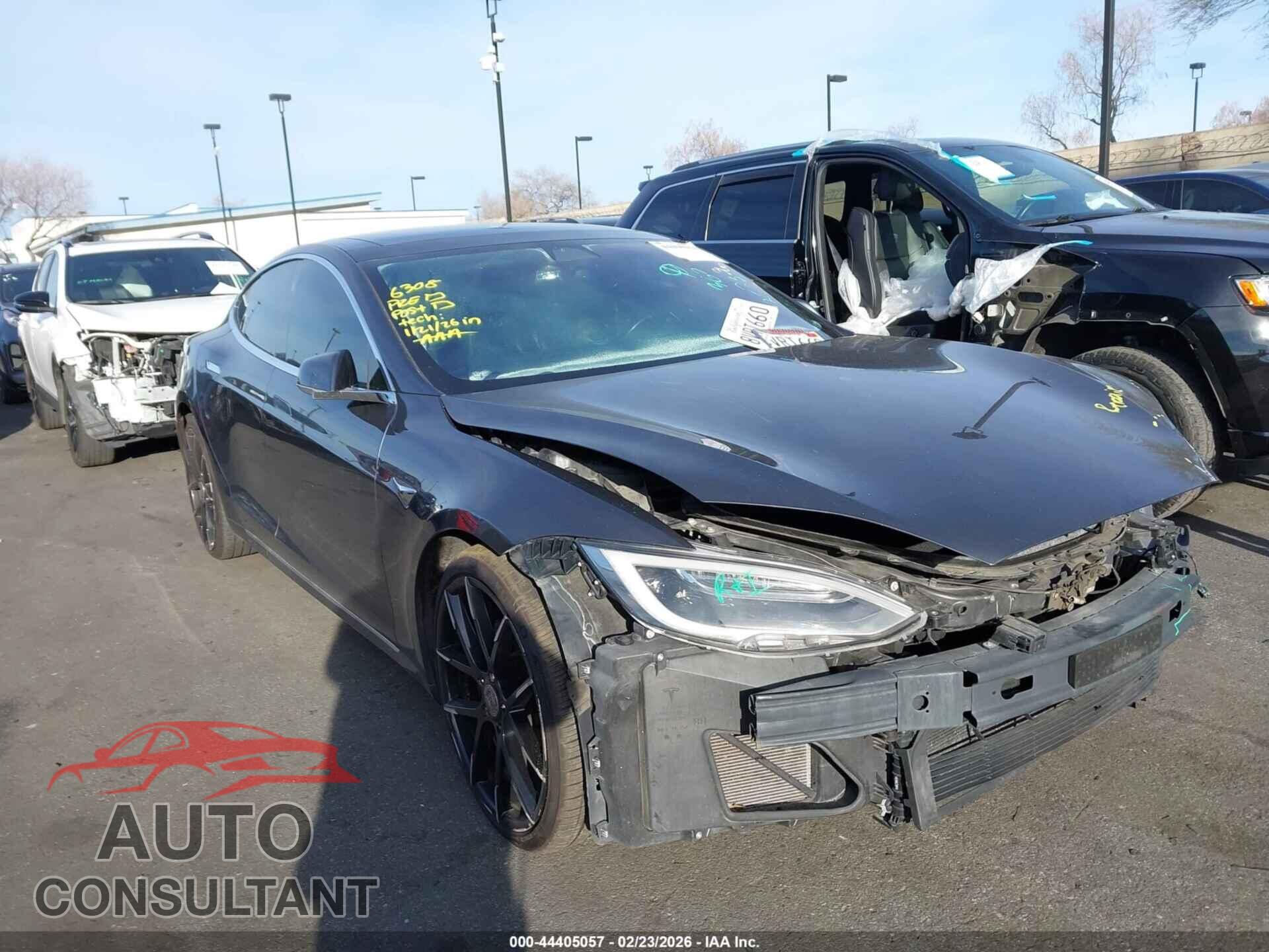 TESLA MODEL S 2017 - 5YJSA1E23HF194591