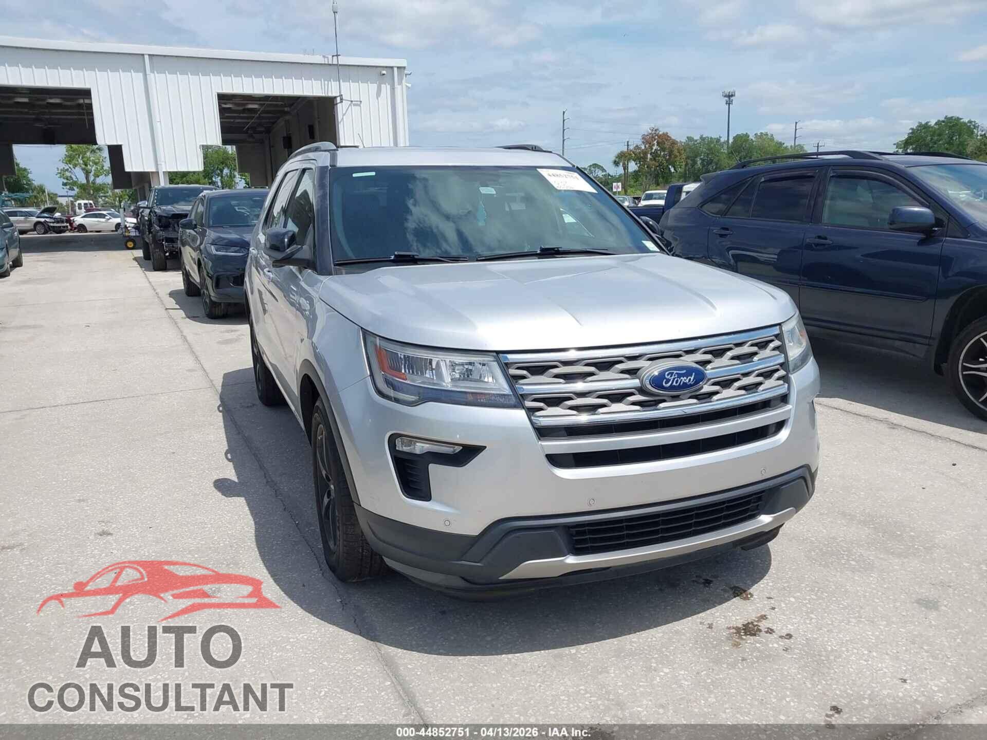 FORD EXPLORER 2018 - 1FM5K7D88JGB27382