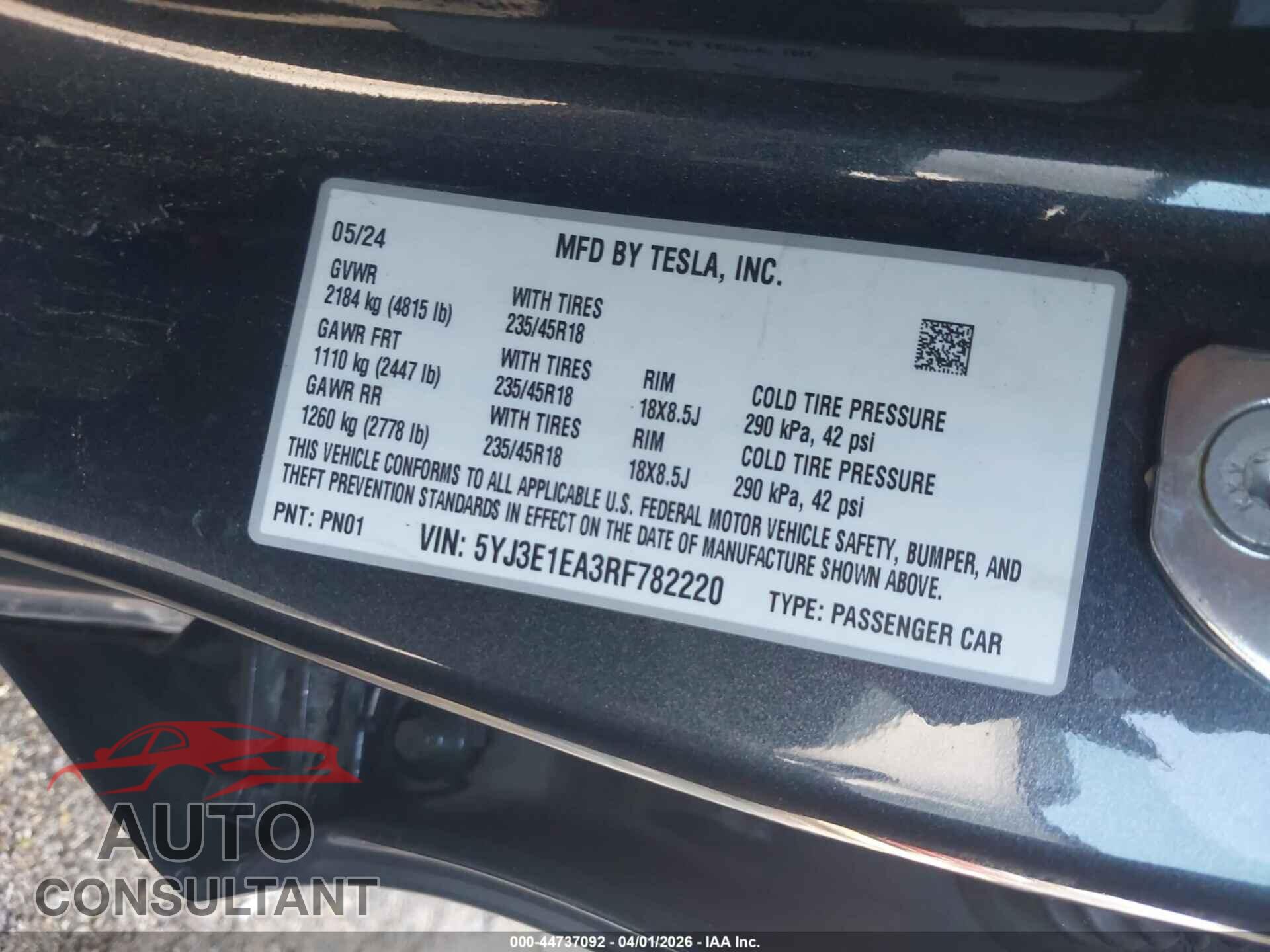 TESLA MODEL 3 2024 - 5YJ3E1EA3RF782220