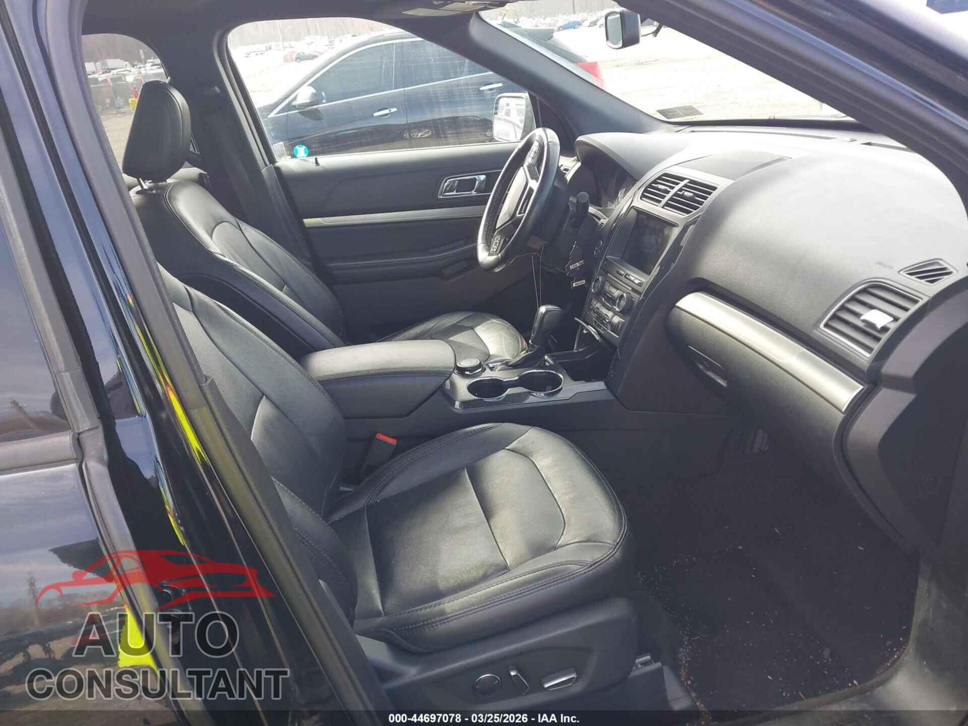 FORD EXPLORER 2018 - 1FM5K8D84JGB02534