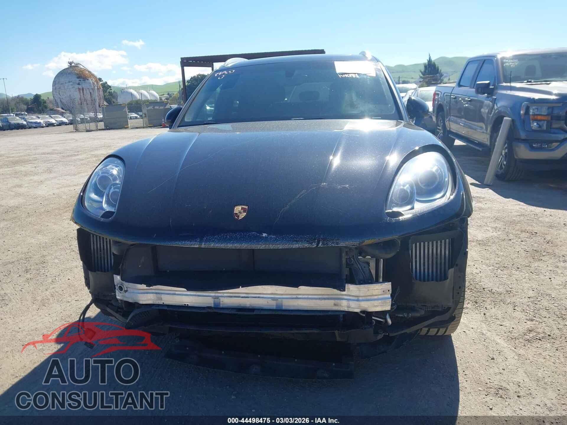 PORSCHE MACAN 2016 - WP1AB2A52GLB42328