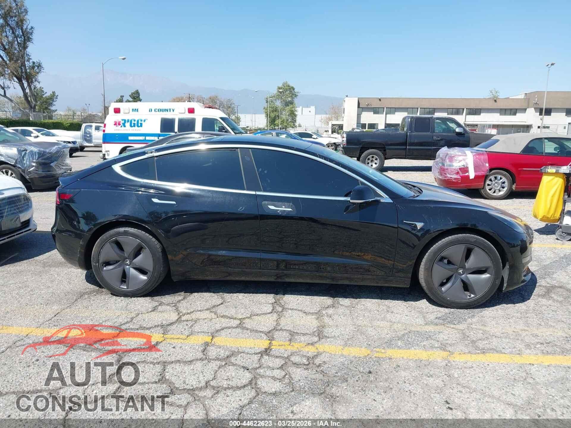 TESLA MODEL 3 2019 - 5YJ3E1EA9KF316717