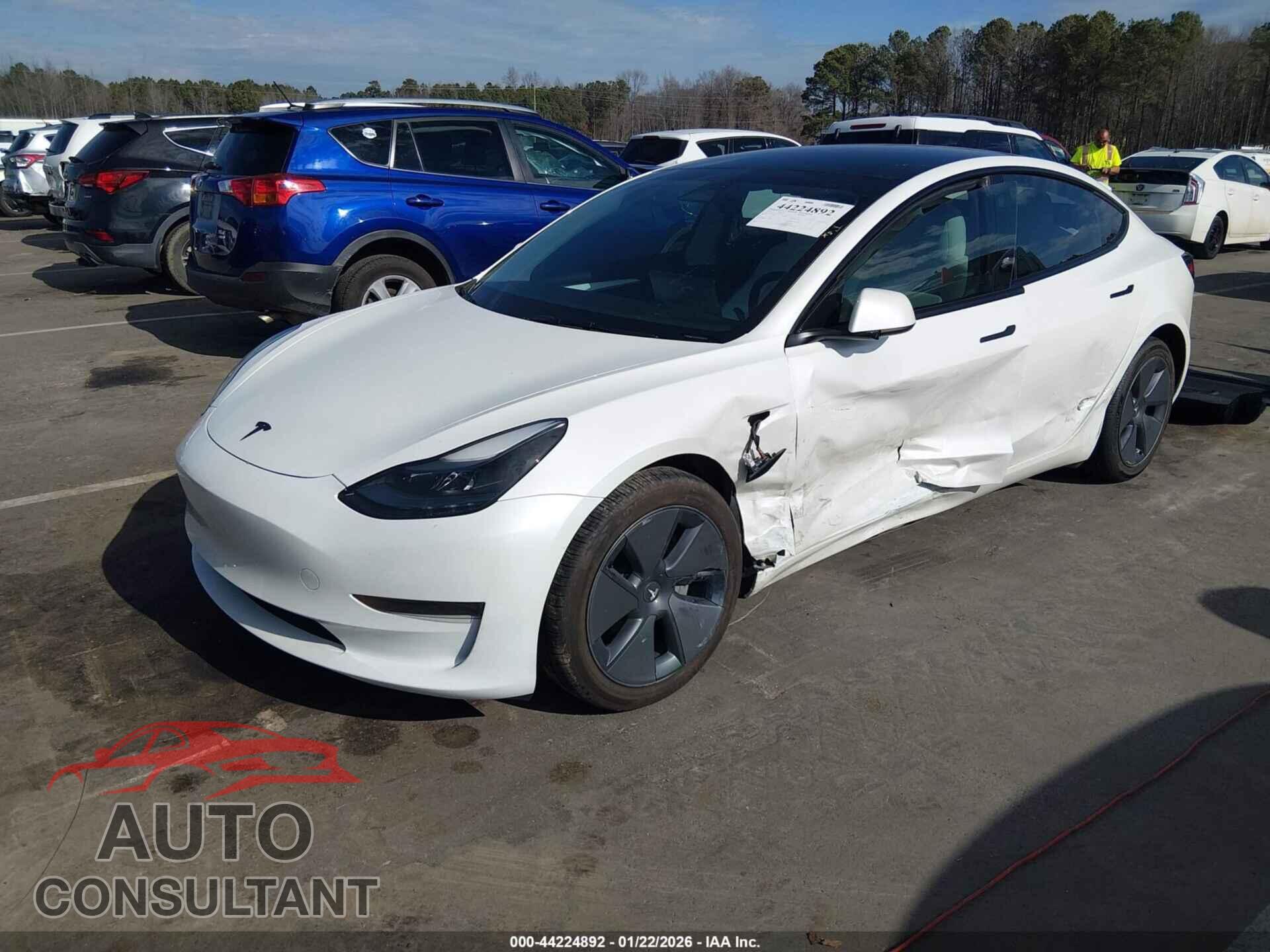TESLA MODEL 3 2023 - 5YJ3E1EA7PF464713