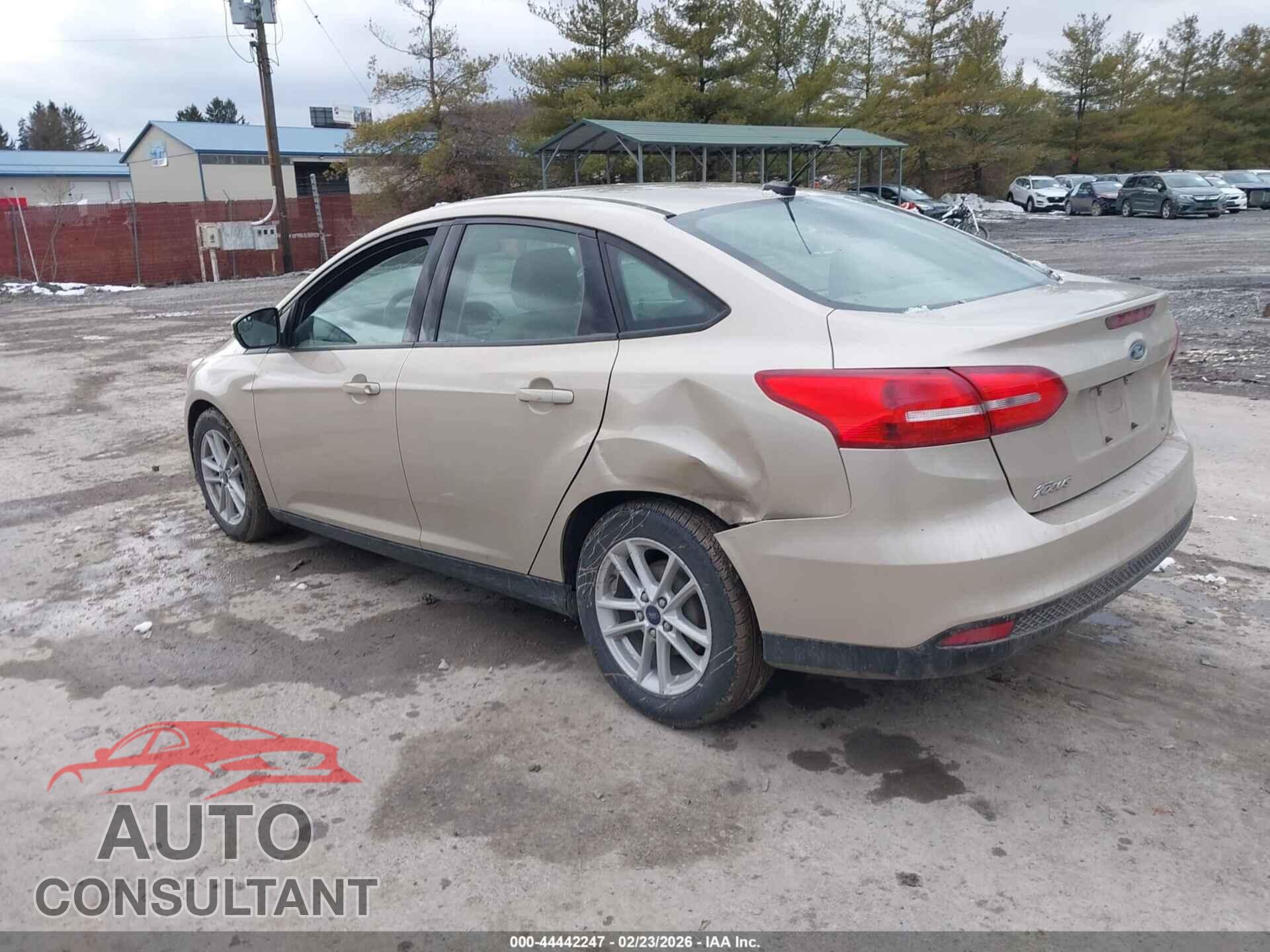 FORD FOCUS 2017 - 1FADP3F28HL262937