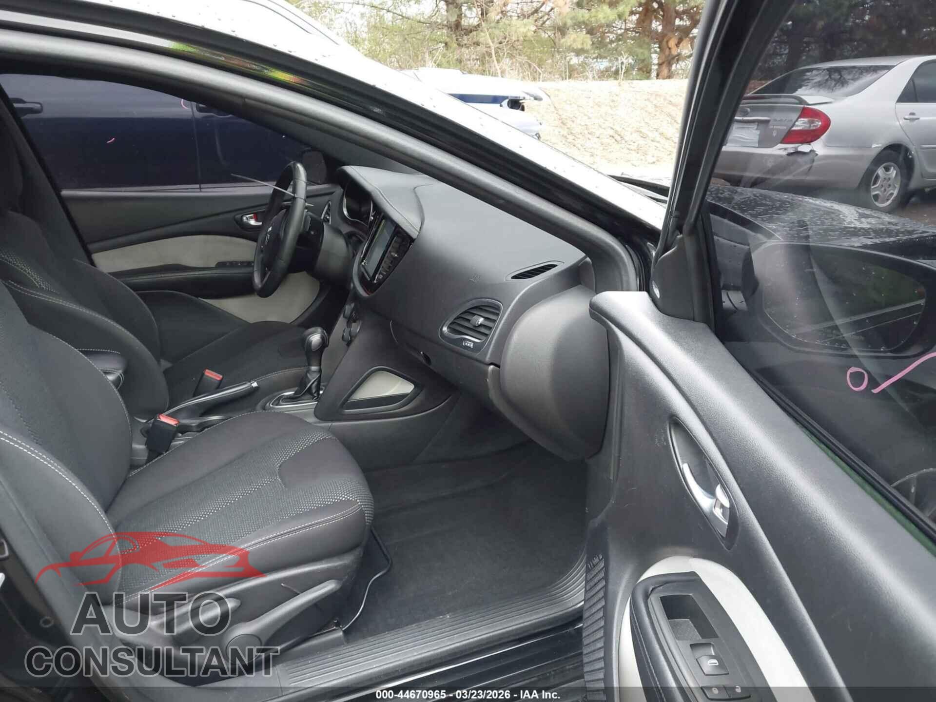 DODGE DART 2015 - 1C3CDFBB5FD132082