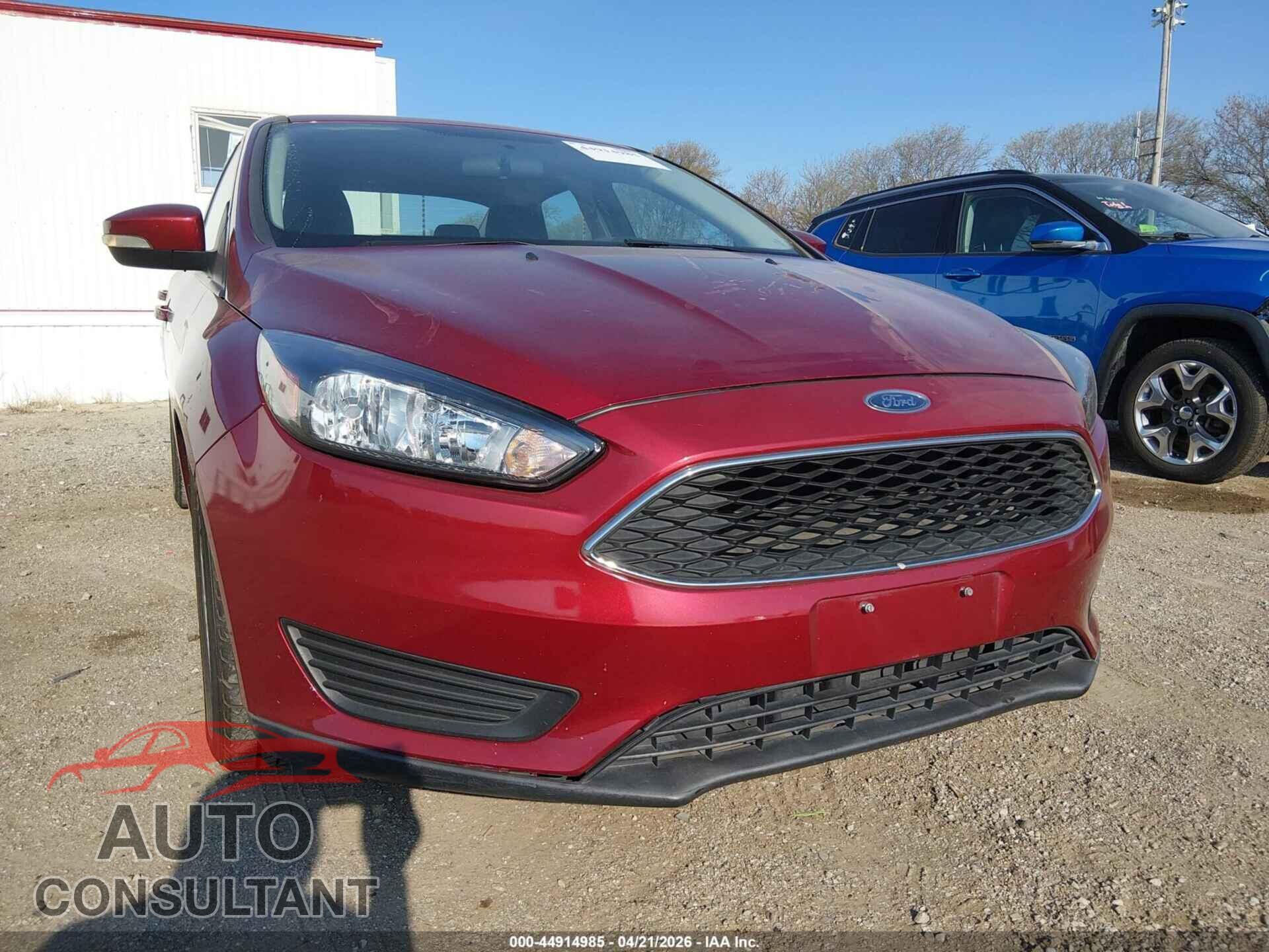 FORD FOCUS 2017 - 1FADP3F24HL205358