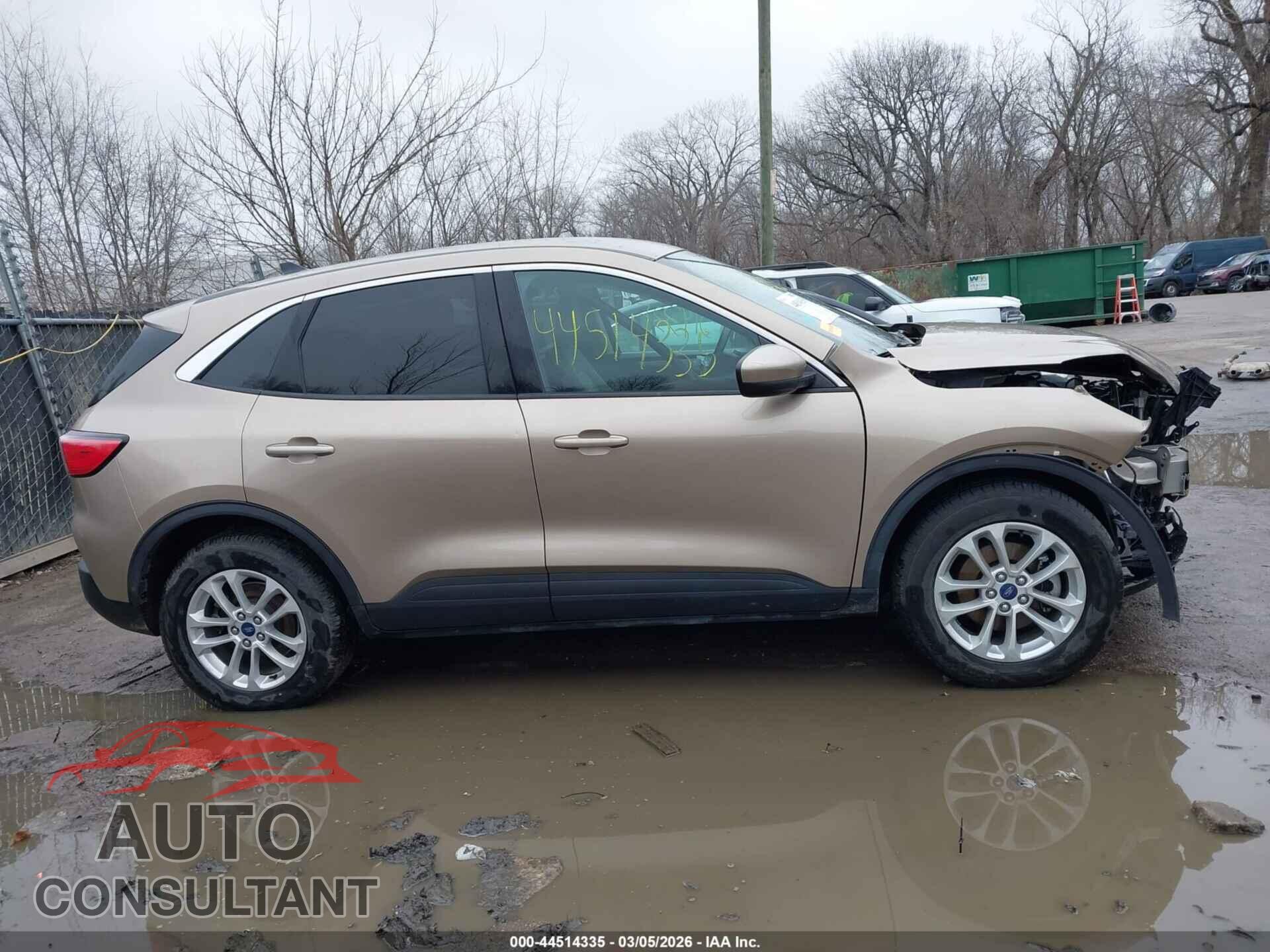 FORD ESCAPE 2020 - 1FMCU9G64LUA15657