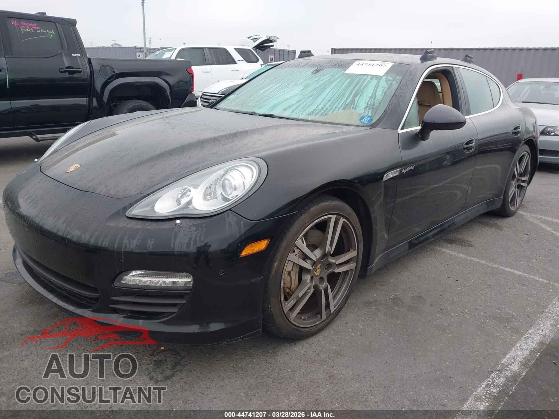 PORSCHE PANAMERA HYBRID 2013 - WP0AD2A75DL045262
