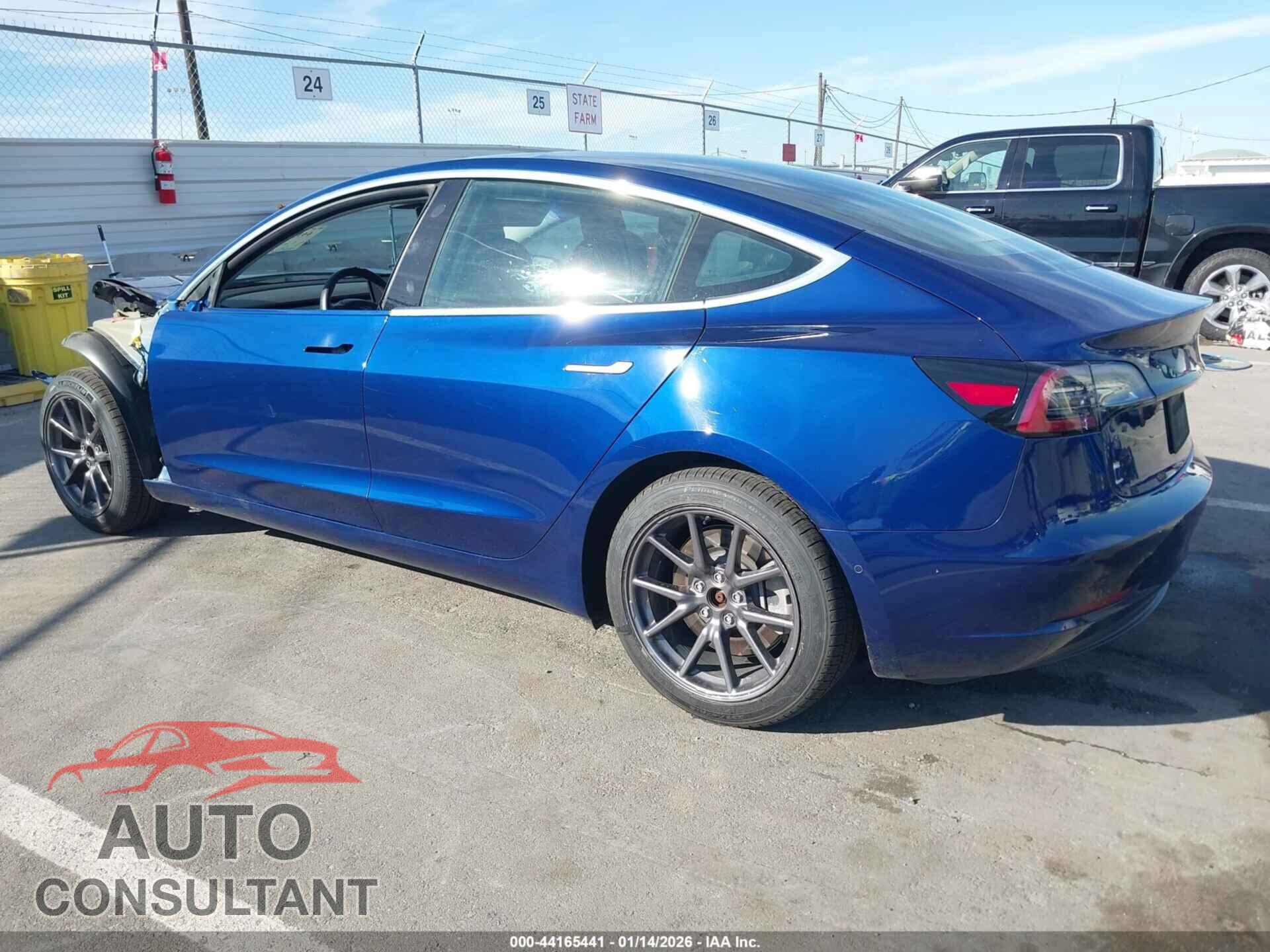 TESLA MODEL 3 2020 - 5YJ3E1EA8LF644552