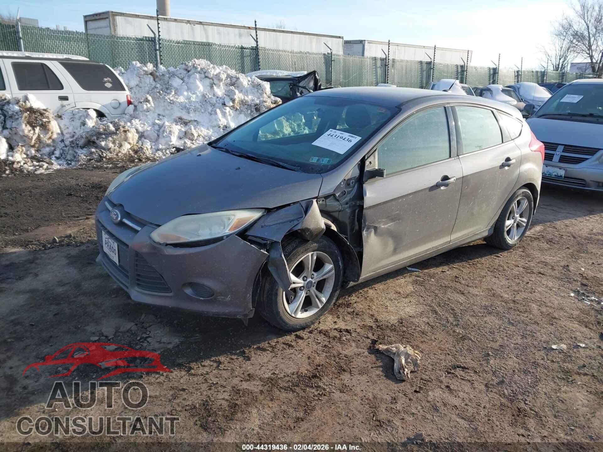 FORD FOCUS 2014 - 1FADP3K22EL202329