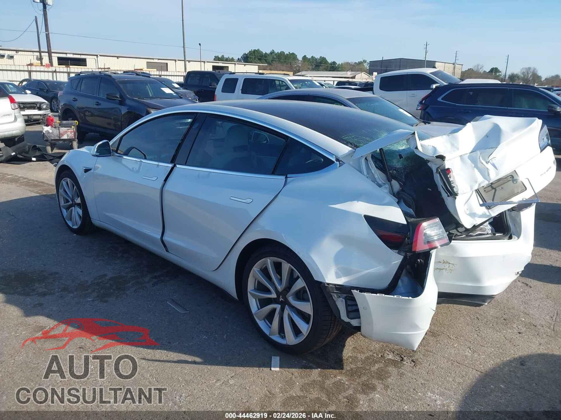 TESLA MODEL 3 2019 - 5YJ3E1EB6KF513613