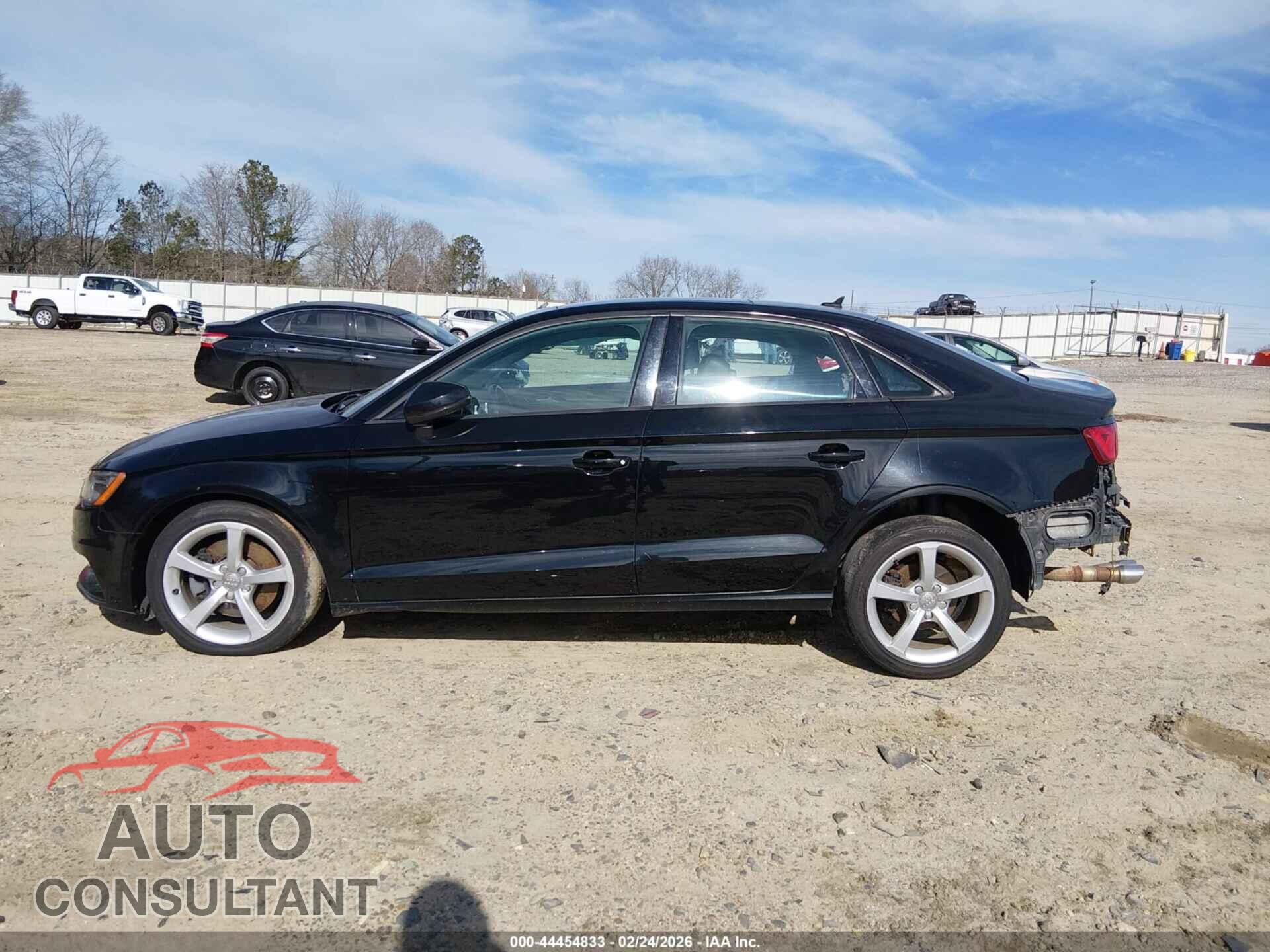 AUDI A3 2016 - WAUA7GFF9G1118182