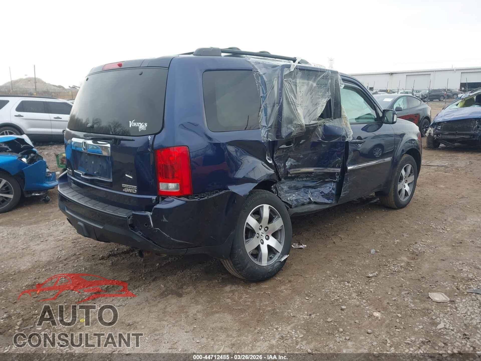 HONDA PILOT 2013 - 5FNYF4H99DB053430