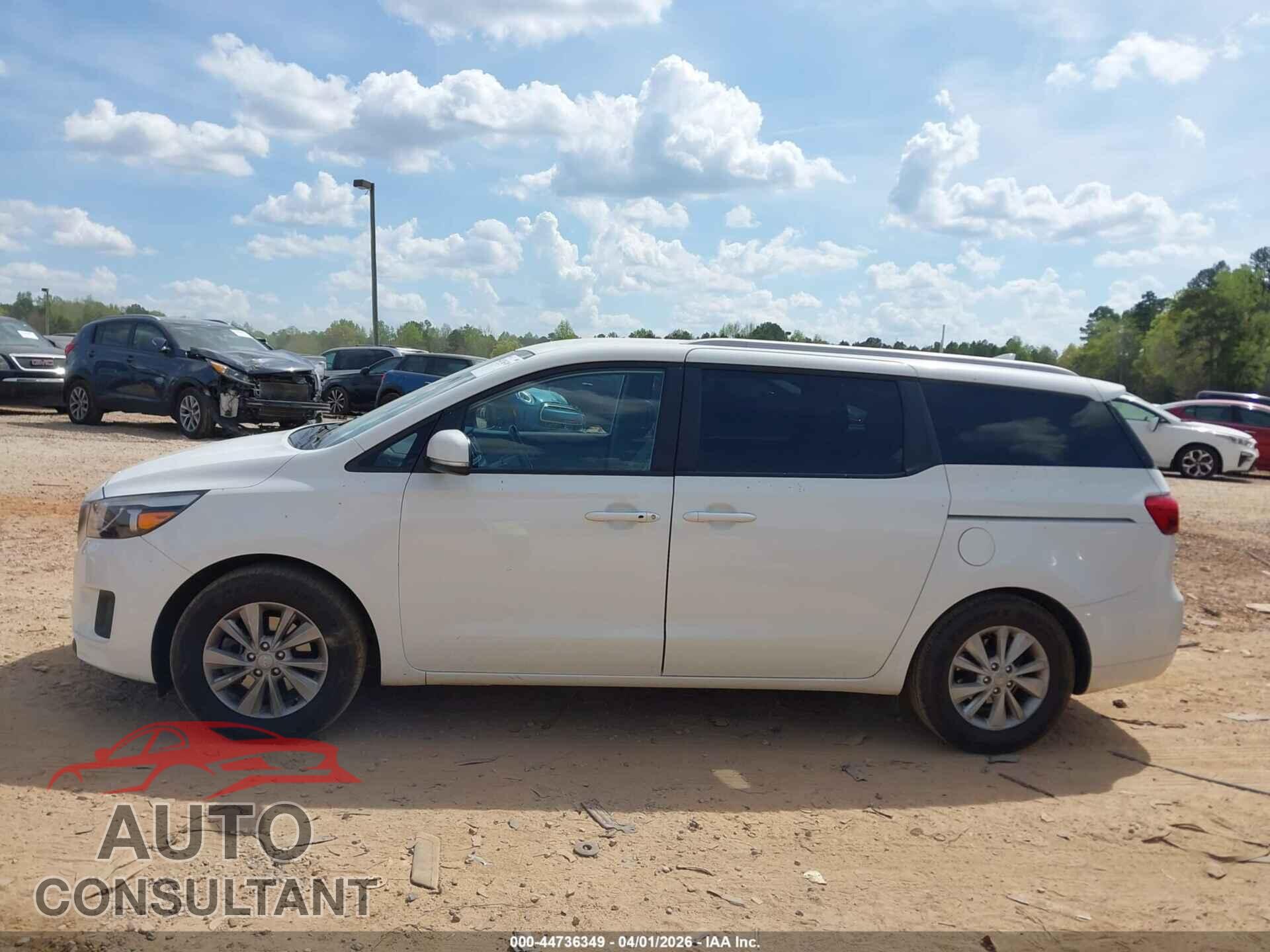 KIA SEDONA 2017 - KNDMB5C19H6282600