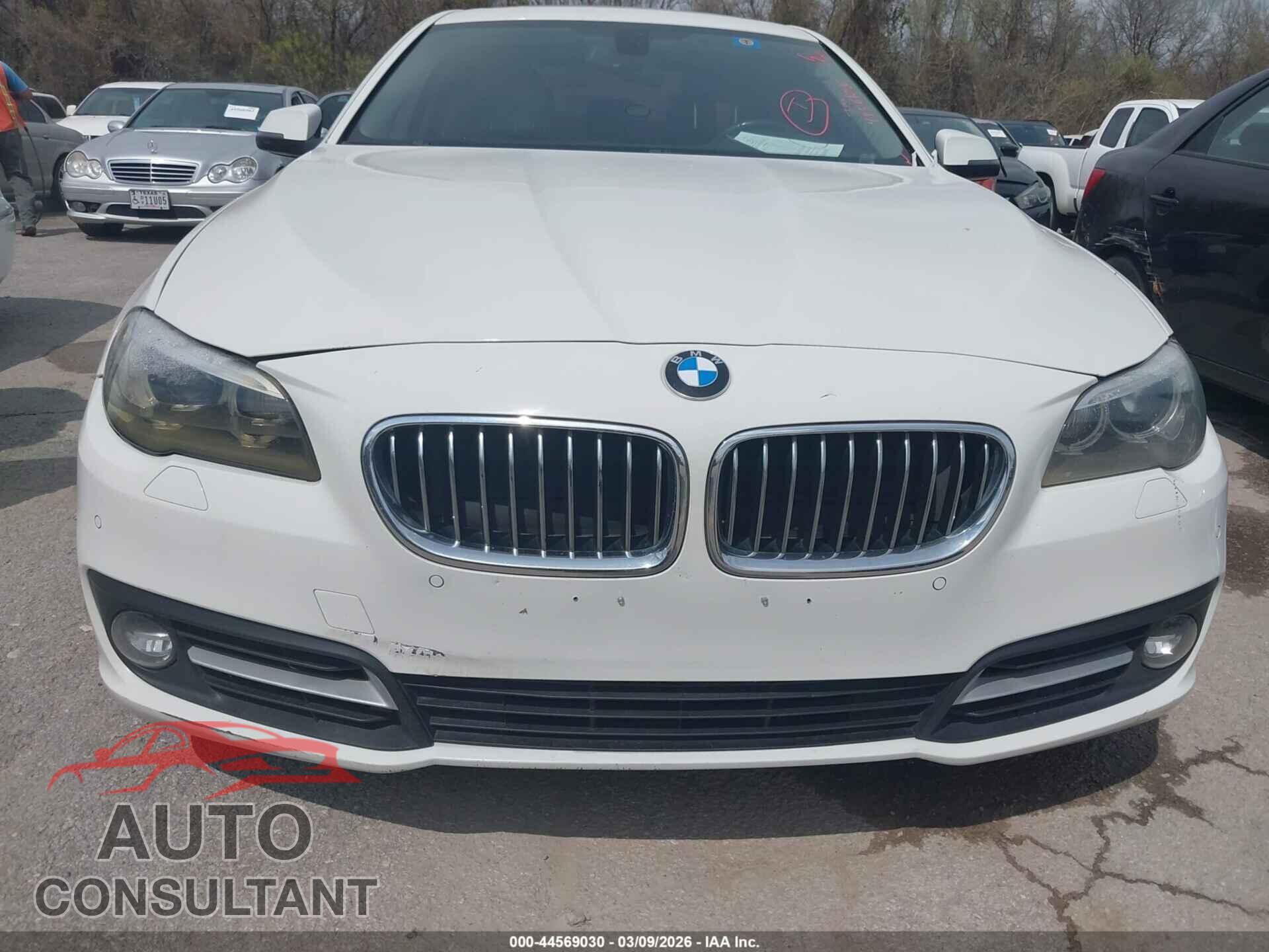 BMW 528I 2015 - WBA5A7C55FD622921