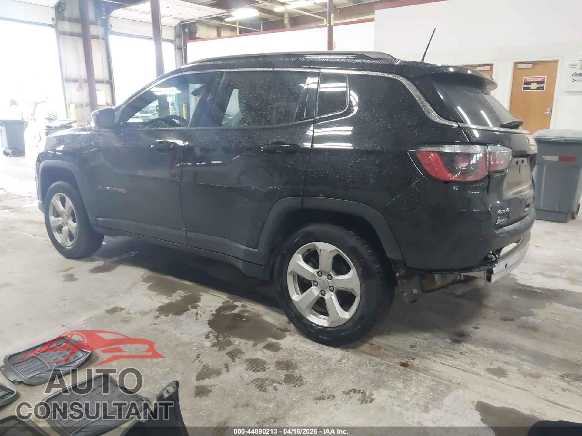 JEEP COMPASS 2020 - 3C4NJDBB2LT175351