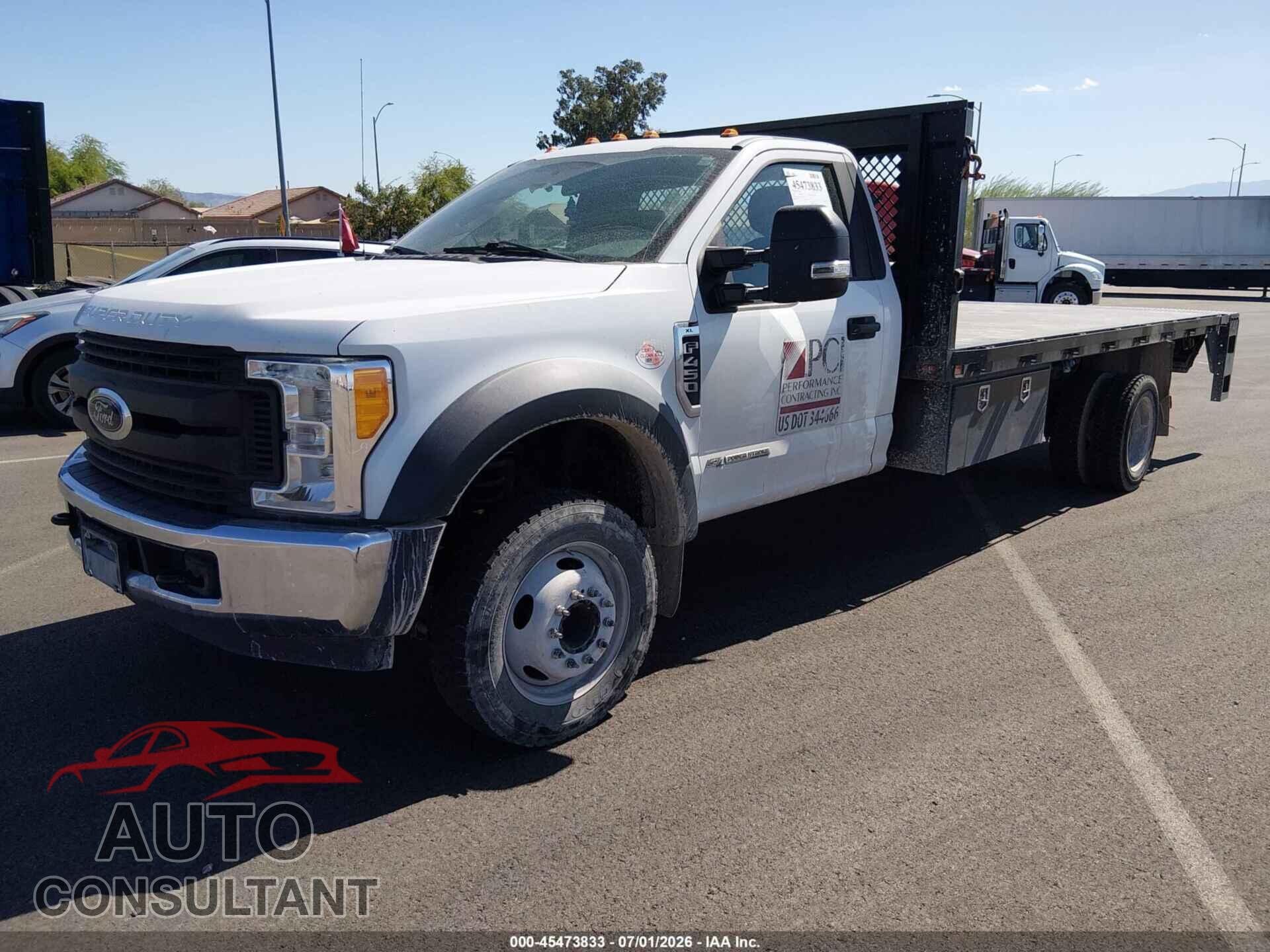 FORD F-450 CHASSIS 2017 - 1FDUF4GT0HED68714