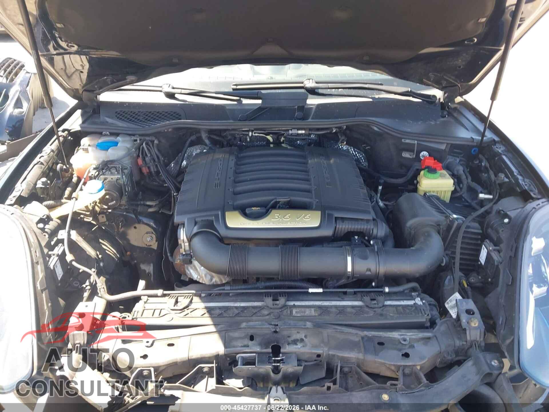 PORSCHE CAYENNE 2016 - WP1AA2A2XGLA01354
