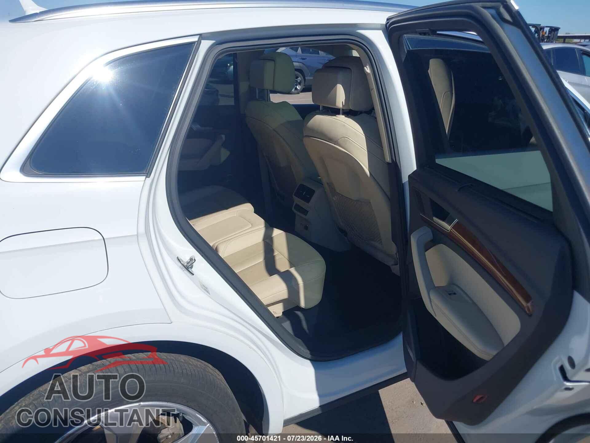AUDI Q5 2021 - WA1CAAFYXM2014604
