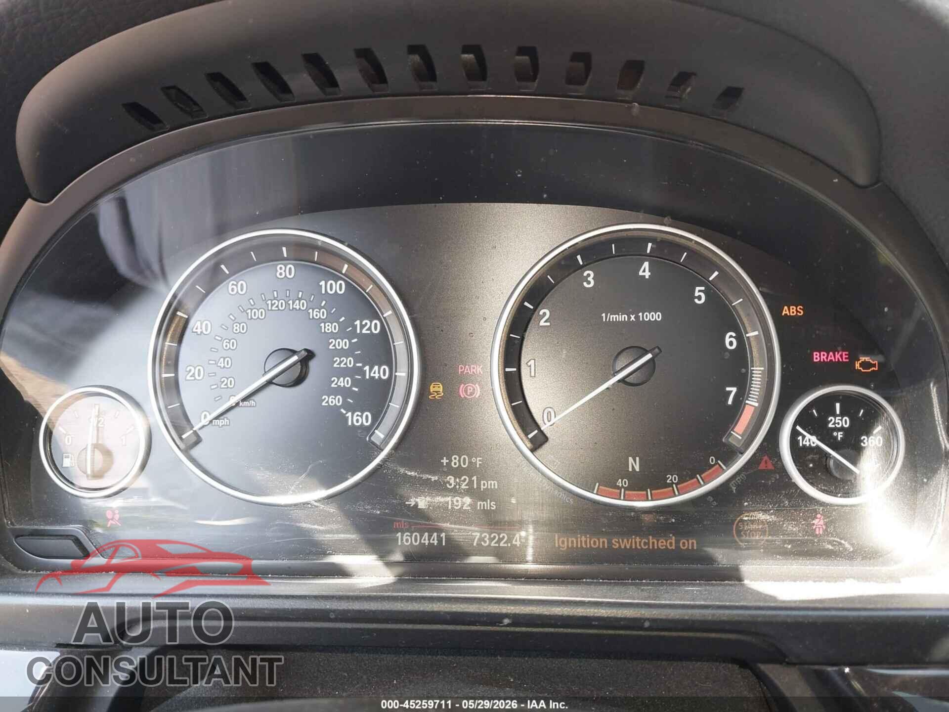BMW 528I 2012 - WBAXH5C59CDW10890