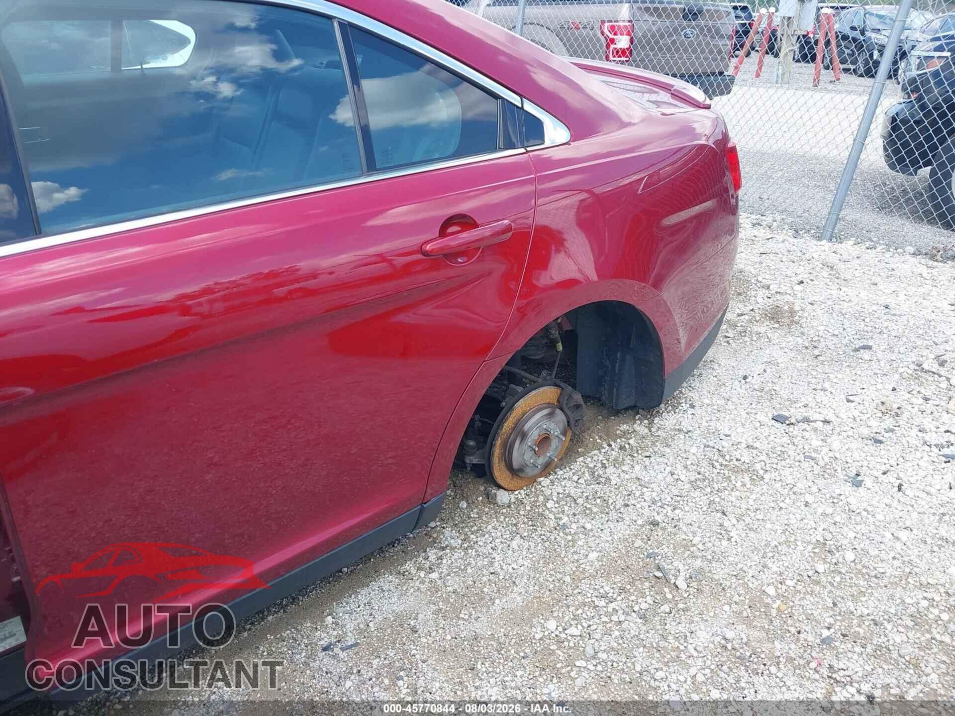 FORD TAURUS 2014 - 1FAHP2E80EG136674