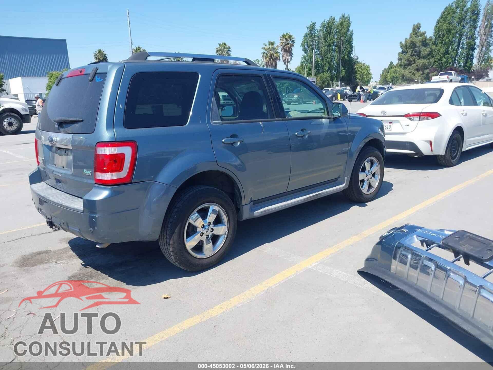 FORD ESCAPE 2010 - 1FMCU0EG7AKC96207