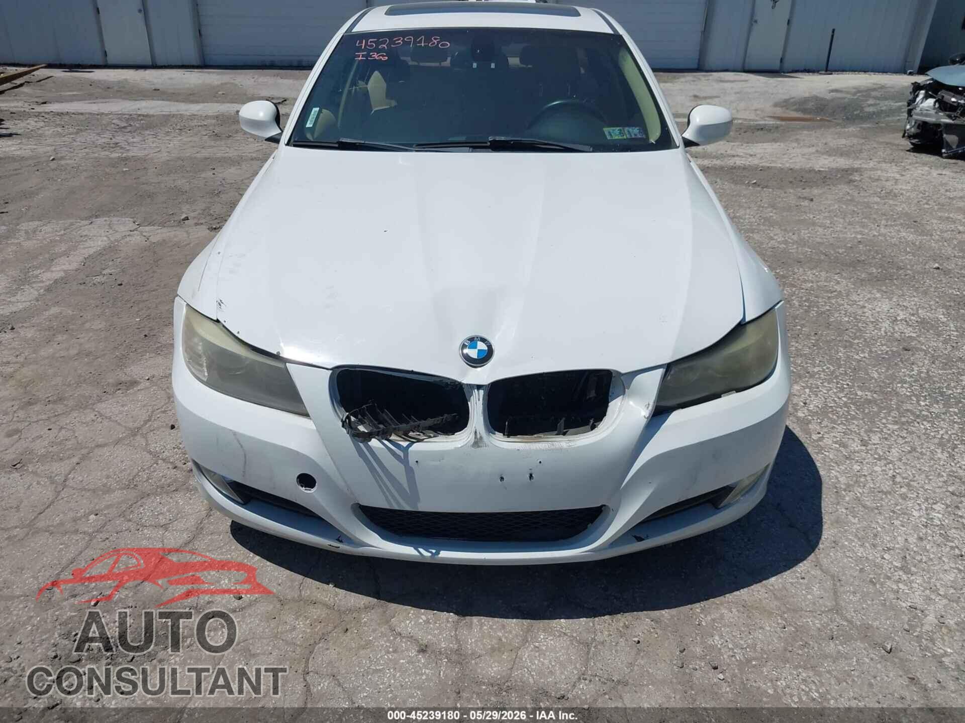 BMW 328I 2010 - WBAPH5C55AA439988