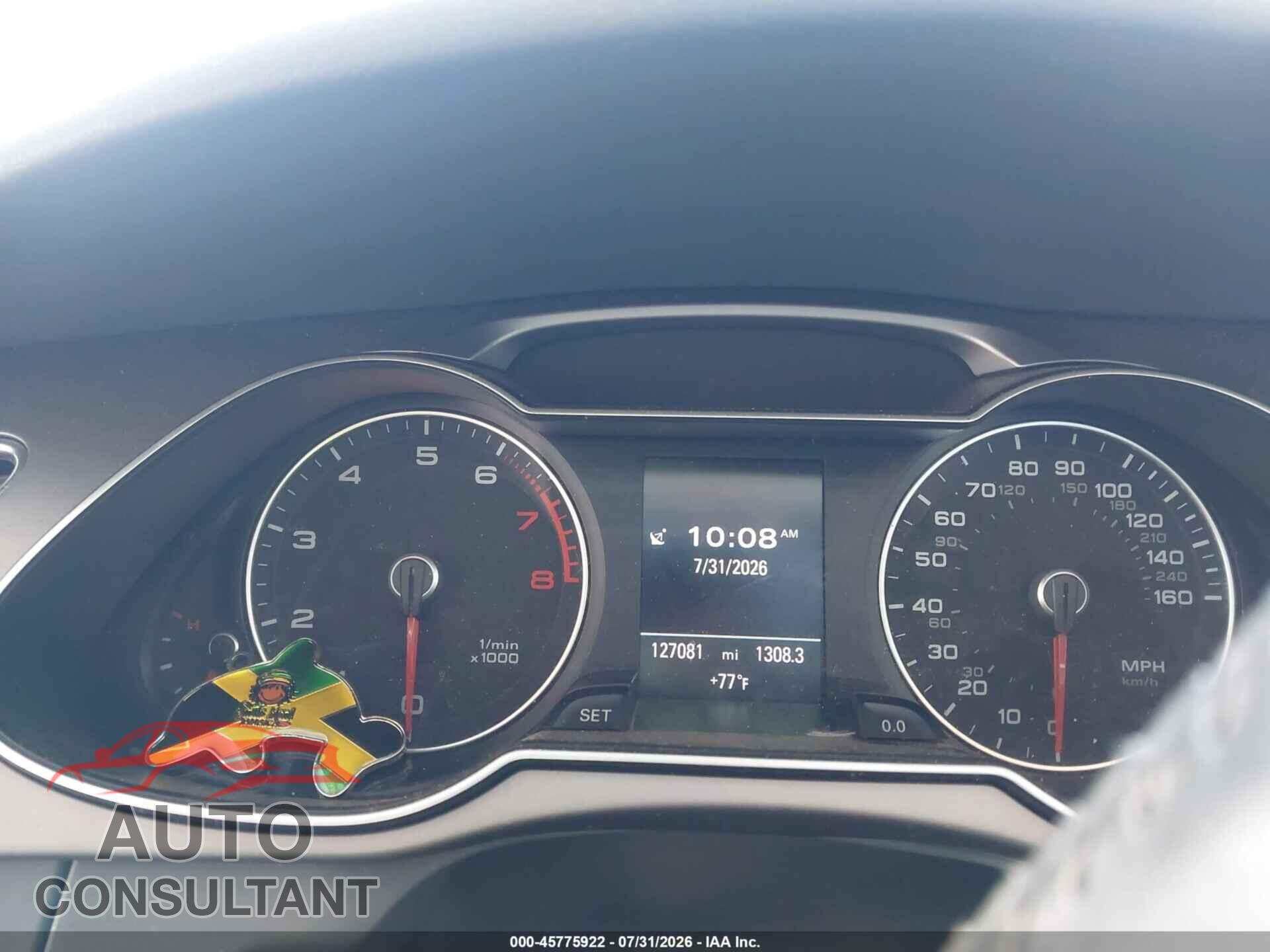 AUDI A4 2013 - WAUEFAFL4DN033049
