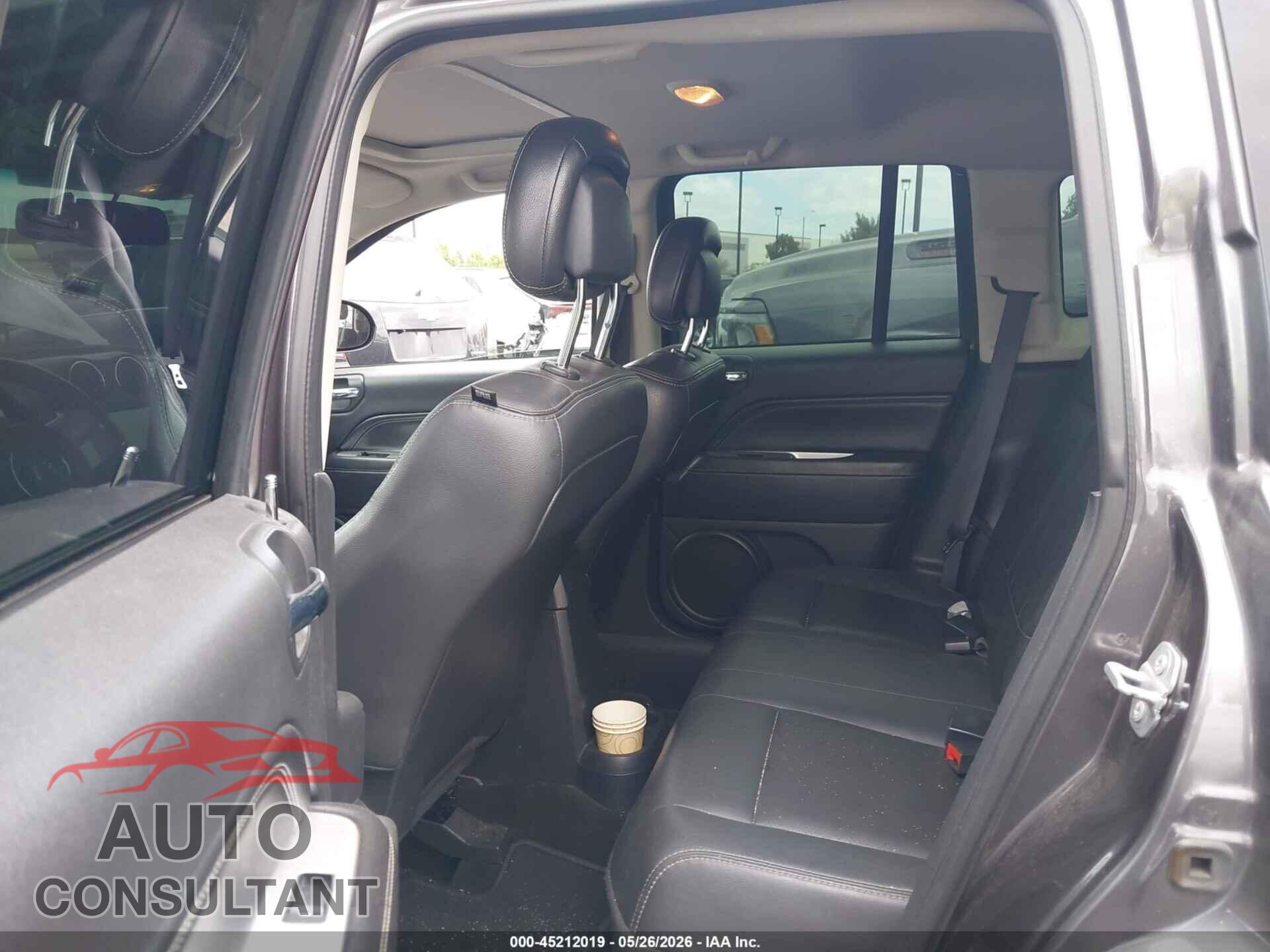 JEEP COMPASS 2015 - 1C4NJCEA5FD402409