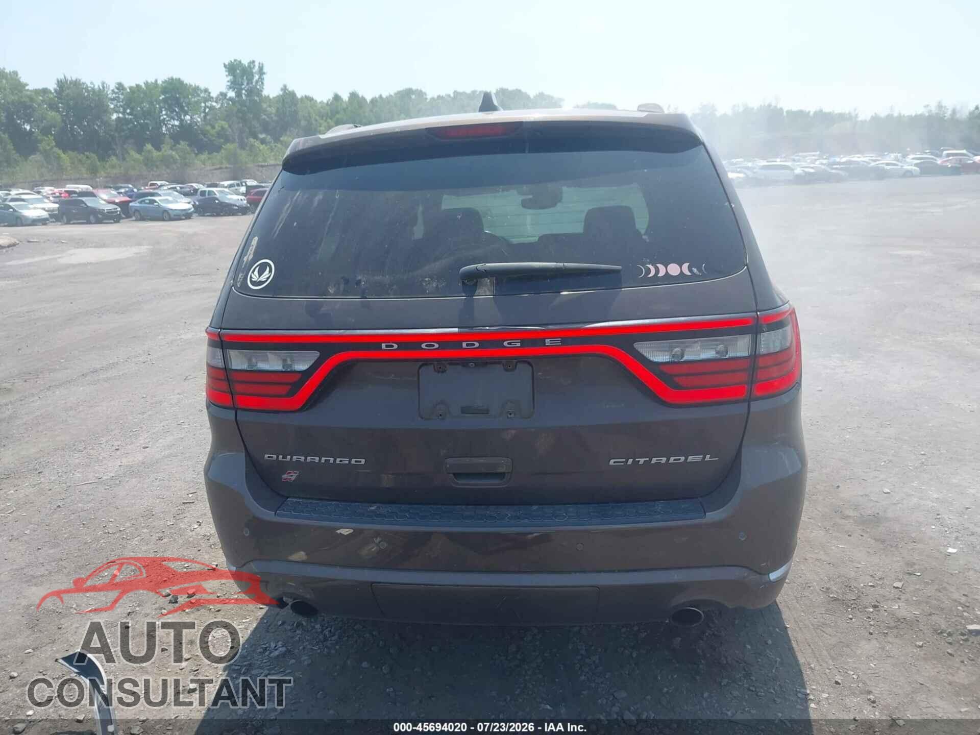 DODGE DURANGO 2018 - 1C4RDJEG3JC363884