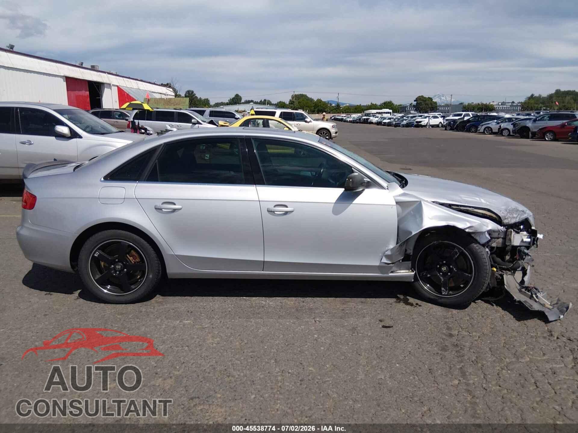 AUDI A4 2012 - WAUBFAFL6CN000376
