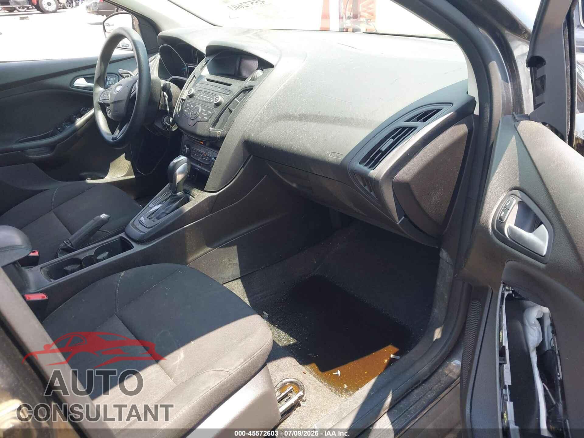 FORD FOCUS 2016 - 1FADP3F28GL313366