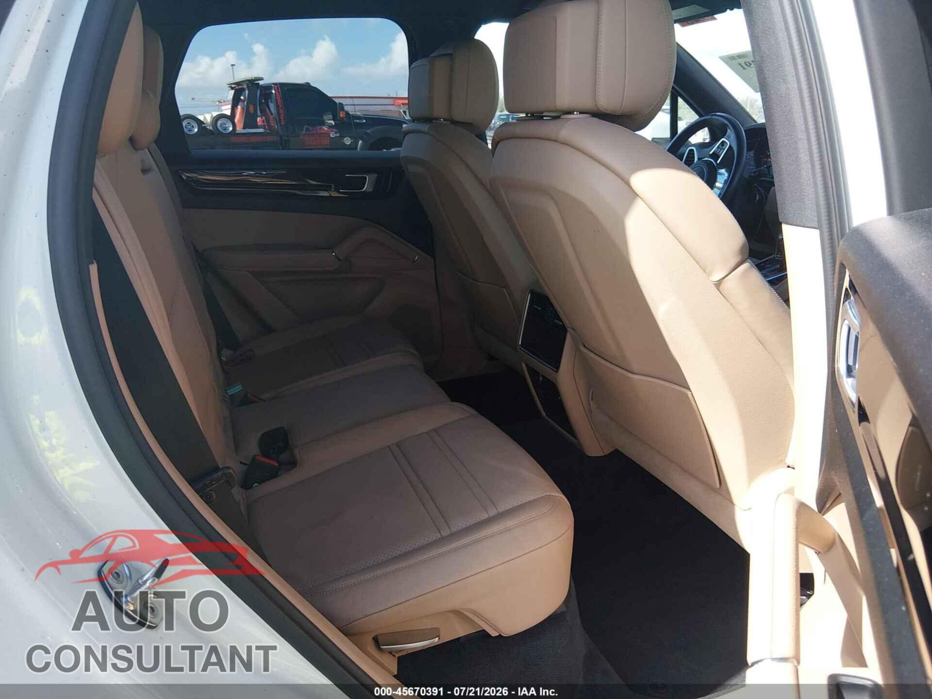 PORSCHE CAYENNE 2019 - WP1AA2AY2KDA05213