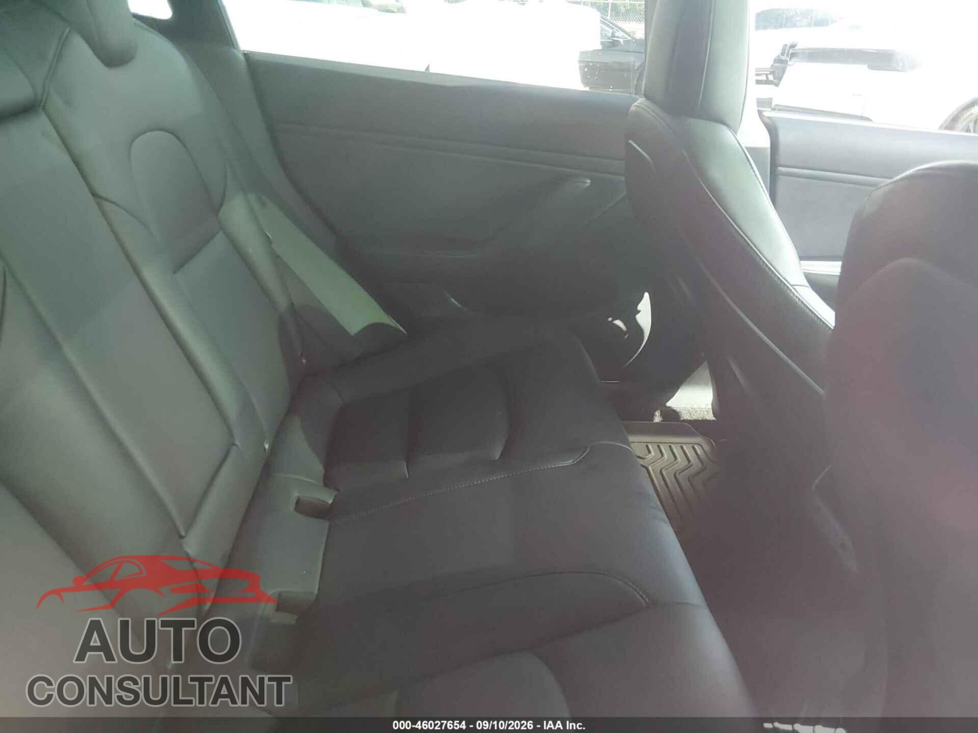 TESLA MODEL 3 2019 - 5YJ3E1EB0KF493326