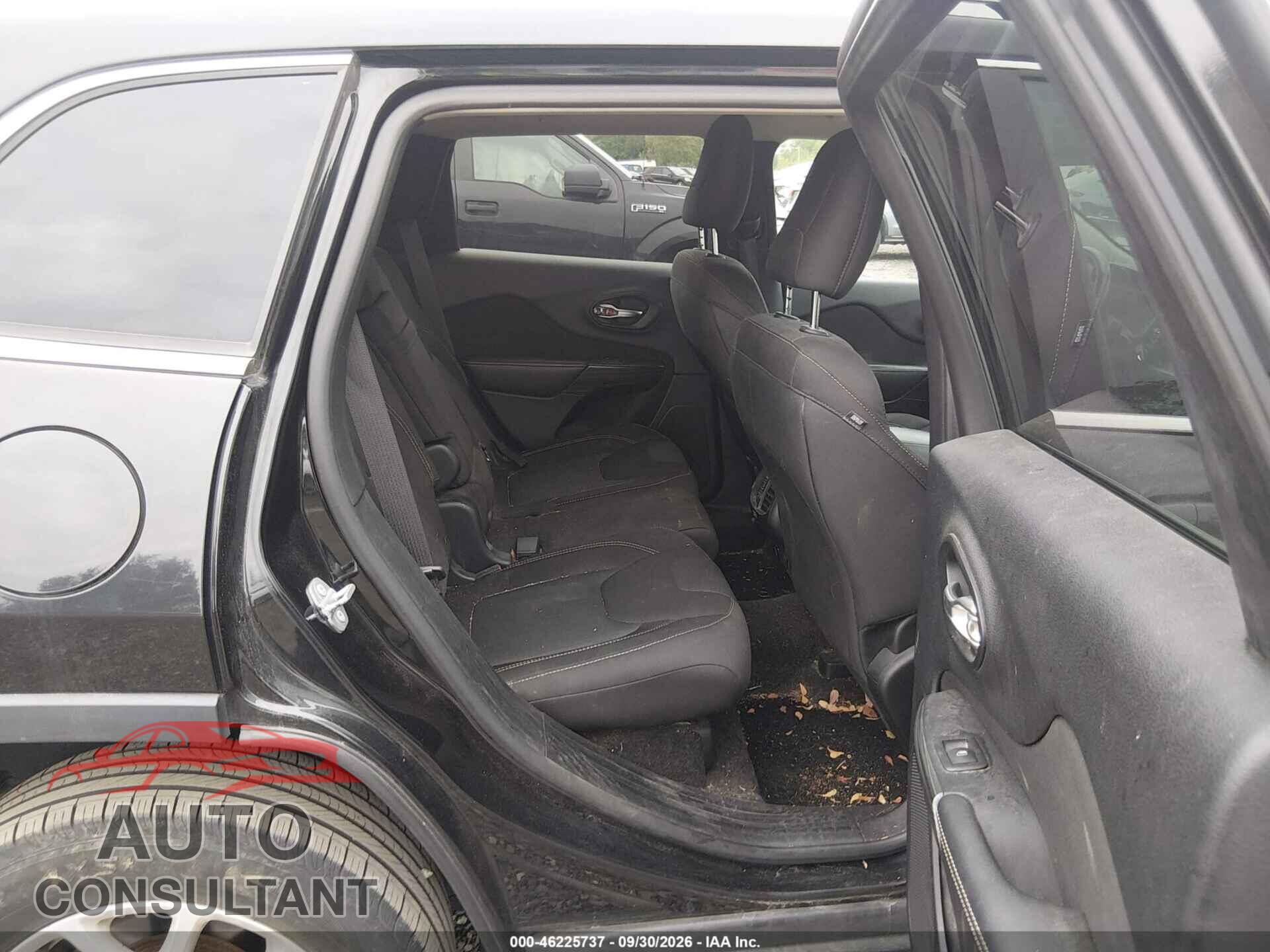 JEEP CHEROKEE 2015 - 1C4PJMCS5FW776677