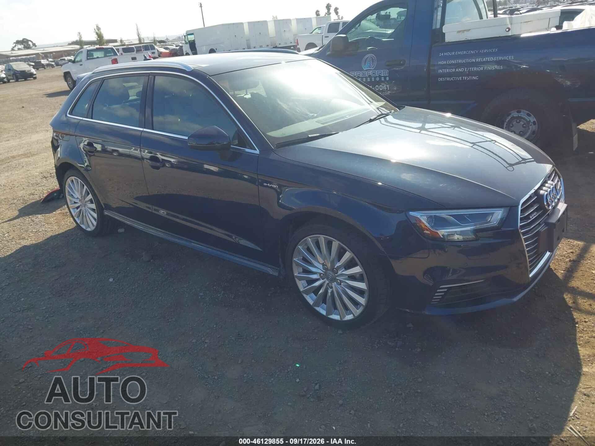 AUDI A3 E-TRON 2017 - WAUTPBFF2HA134222