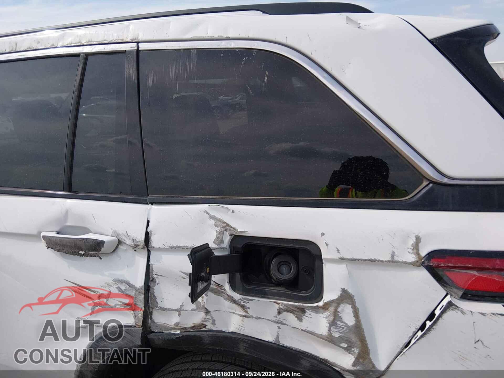 JEEP GRAND CHEROKEE 2023 - 1C4RJGBG0PC648082
