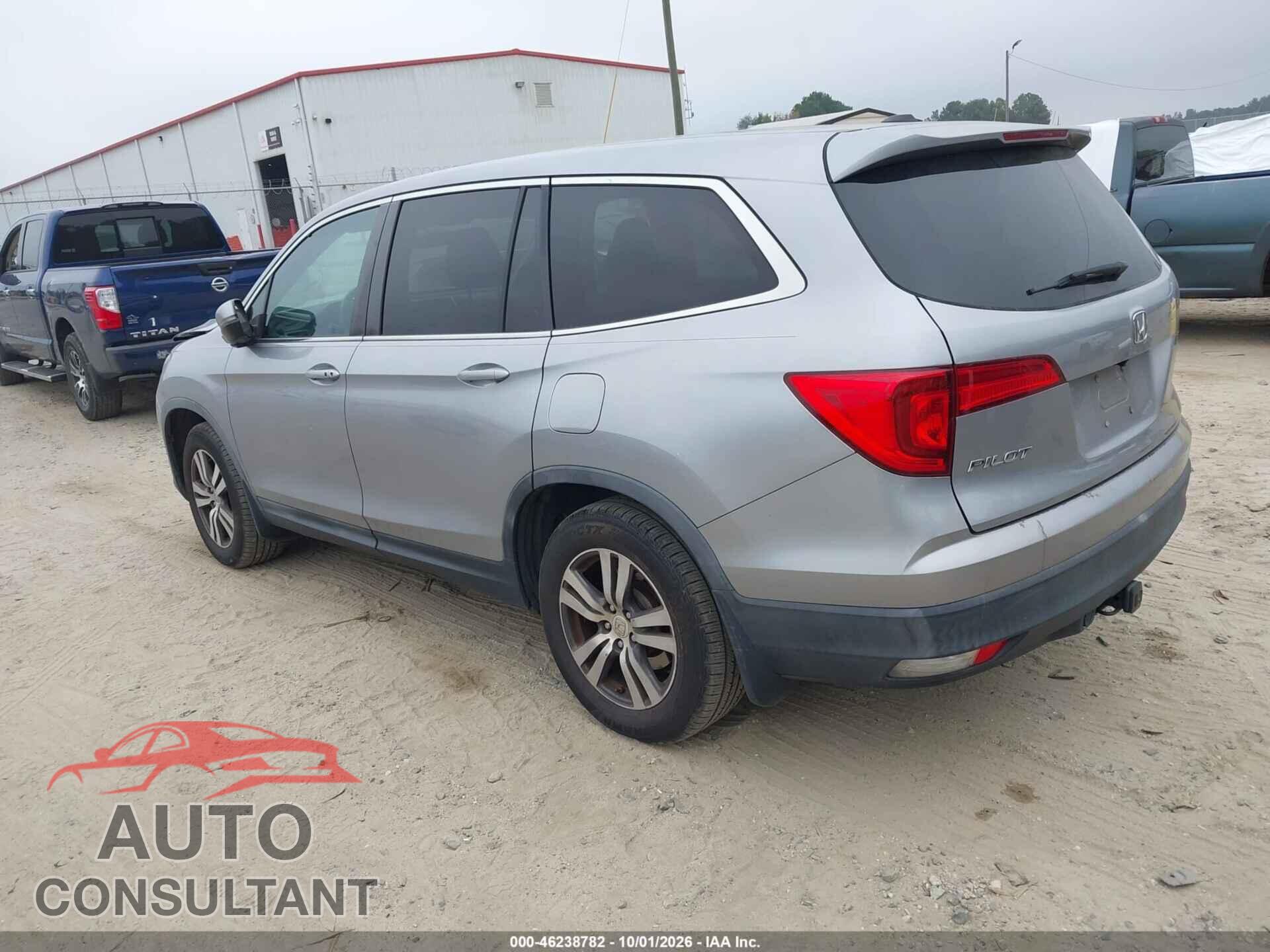 HONDA PILOT 2017 - 5FNYF5H36HB014236