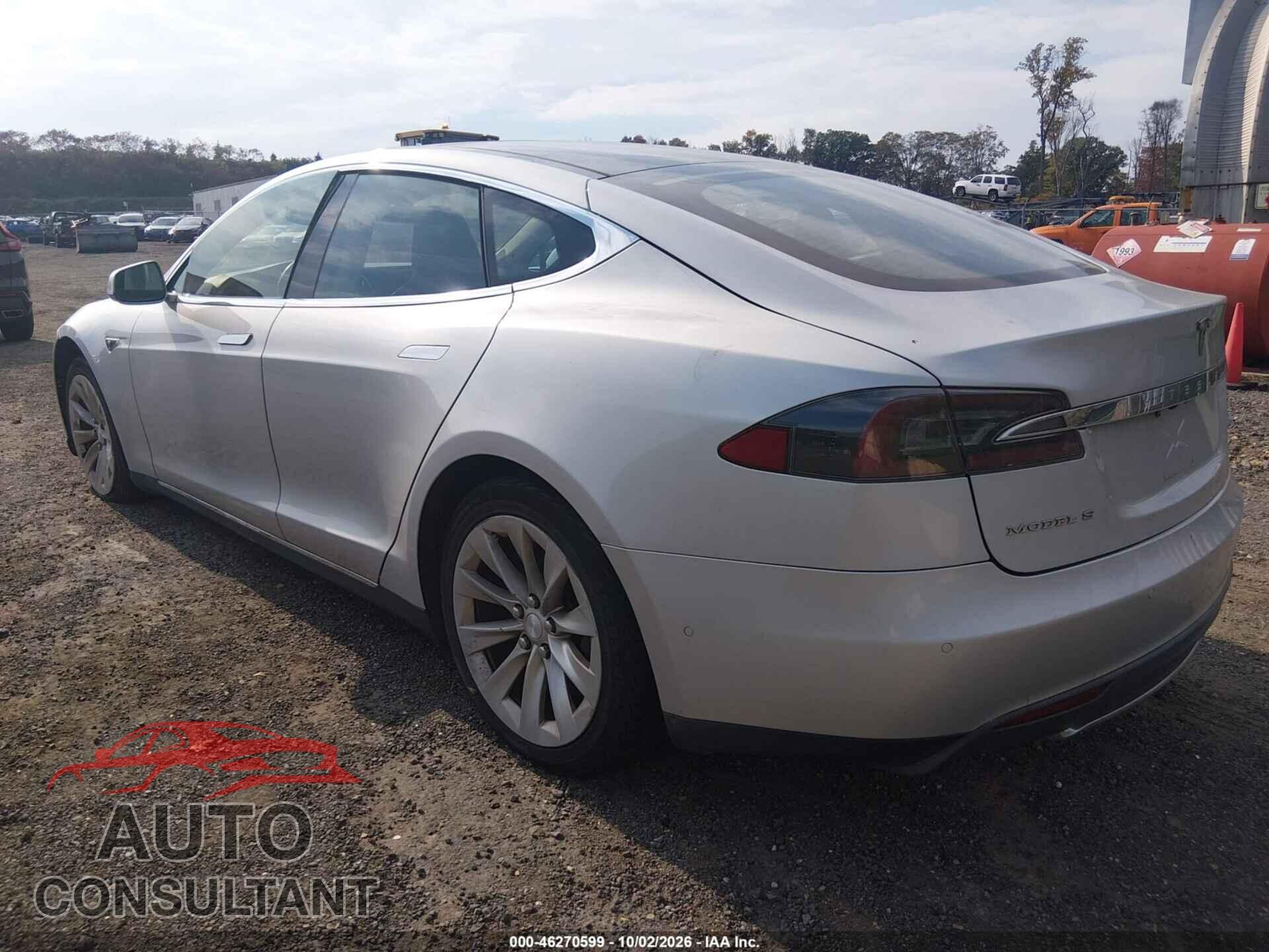 TESLA MODEL S 2014 - 5YJSA1H11EFP62187