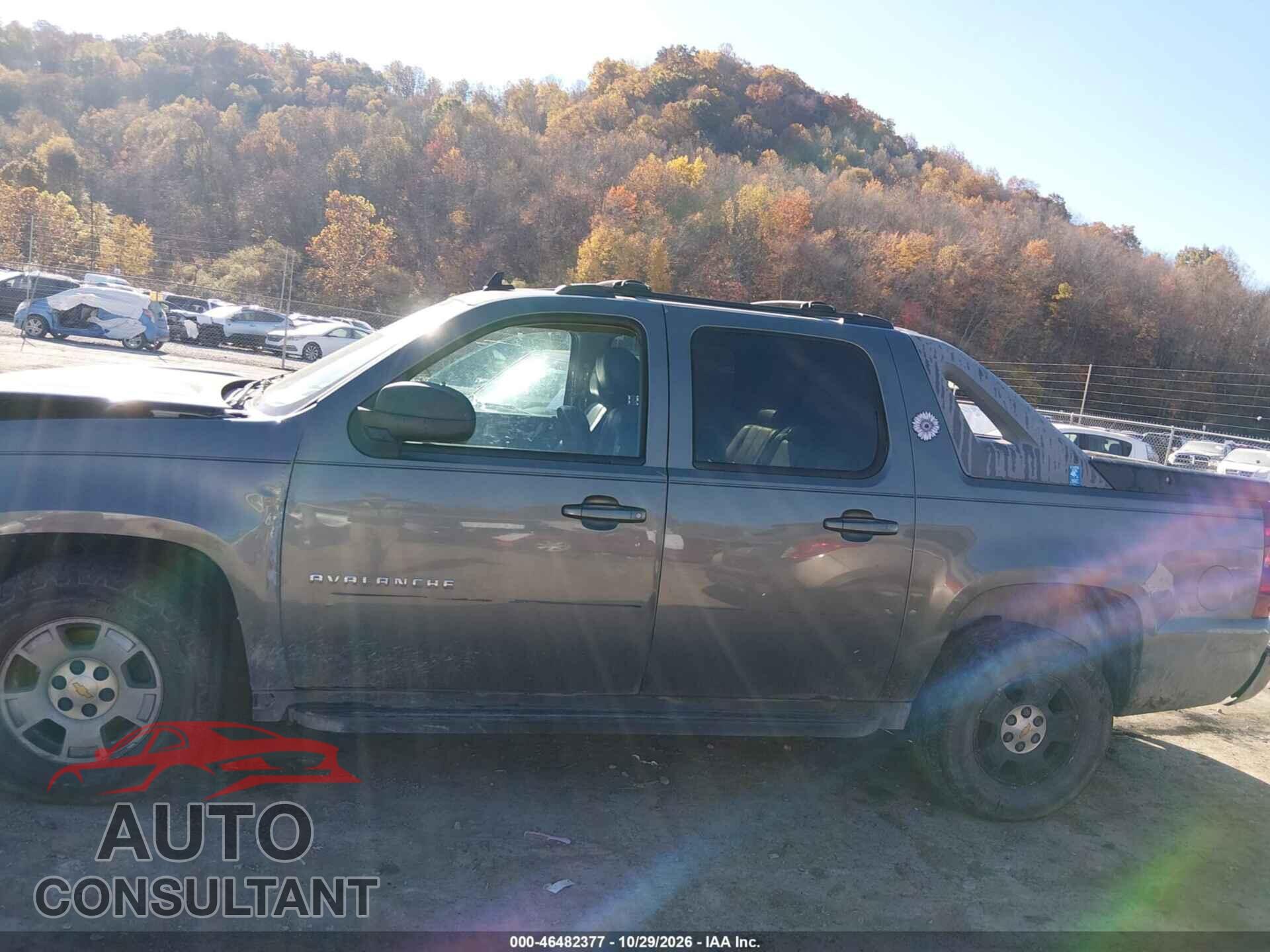 CHEVROLET AVALANCHE 1500 2011 - 3GNMCEE07BG108636